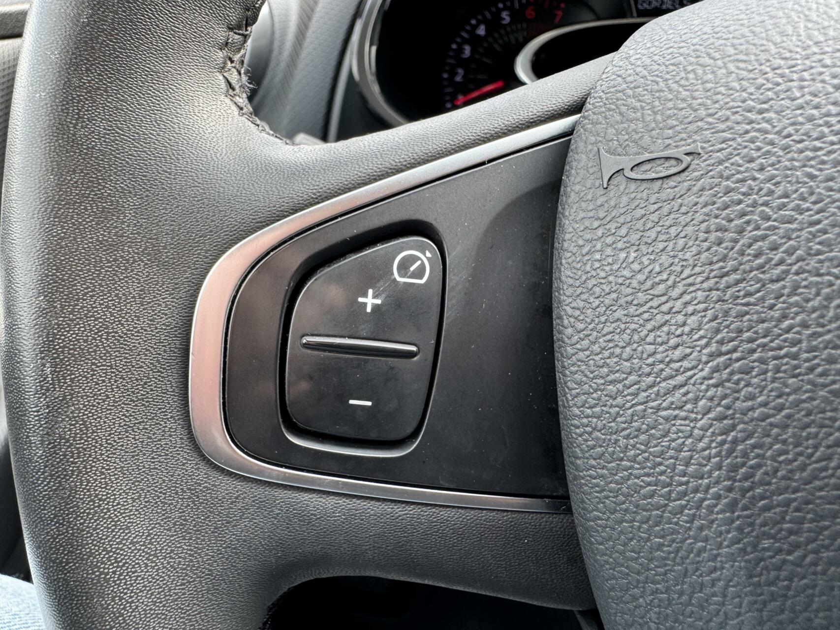 renault-clio-image7.jpg