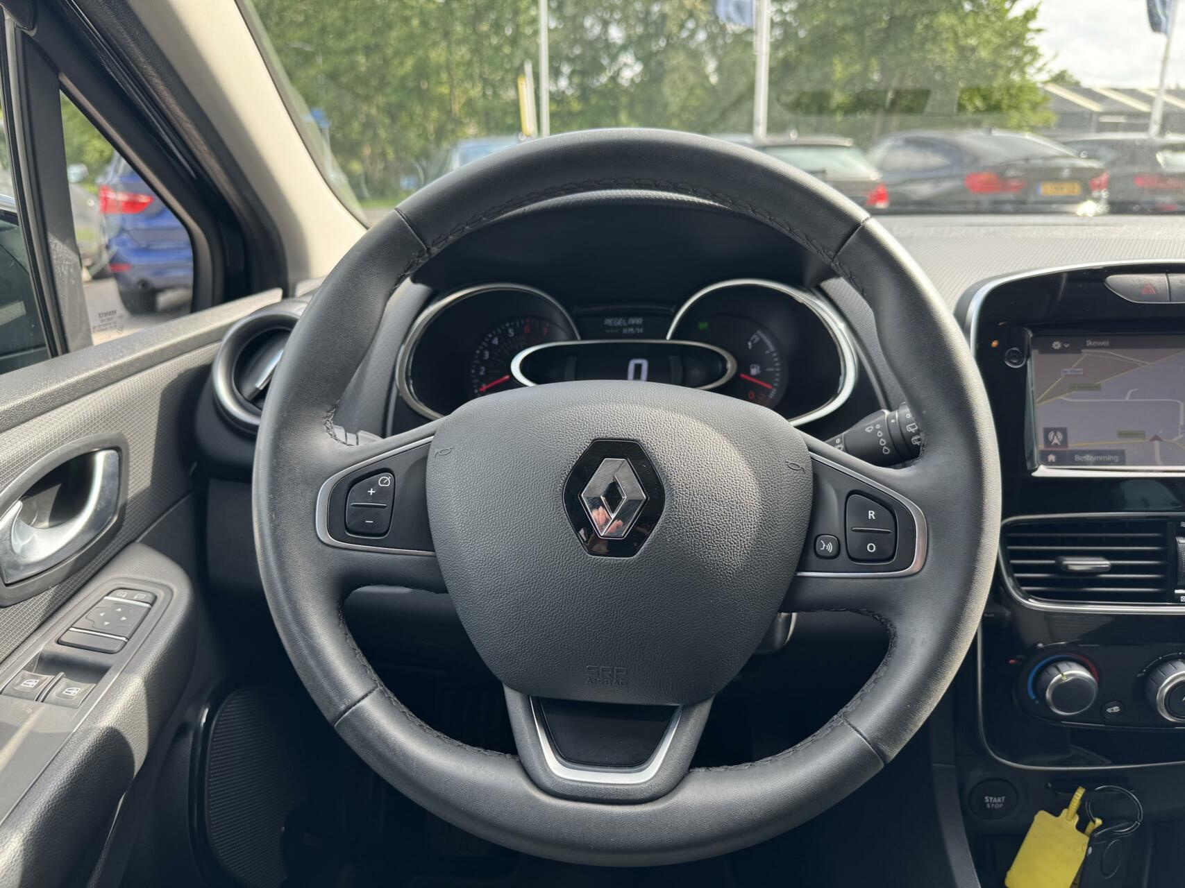 renault-clio-image8.jpg