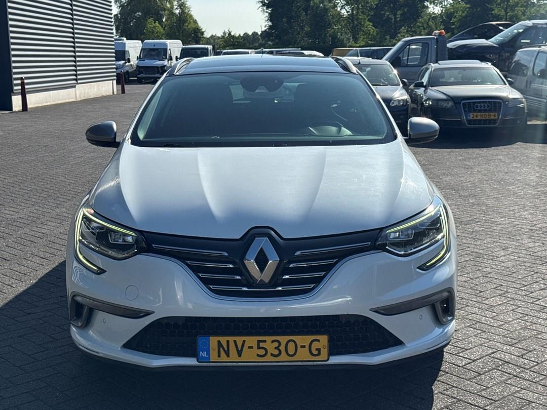 renault-megane-estate-image8.jpg