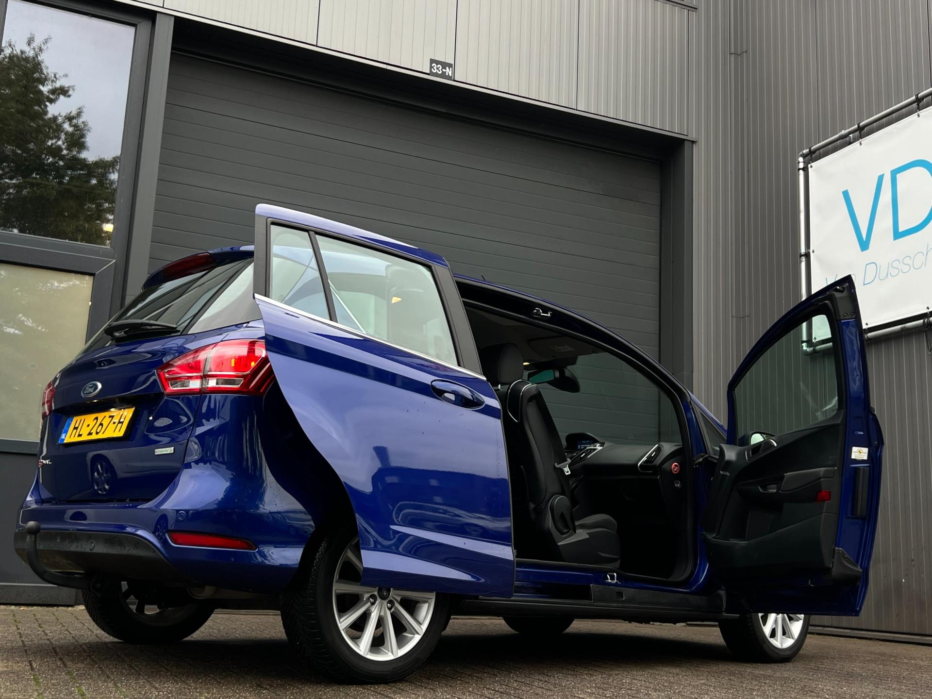 ford-b-max-image3.jpg