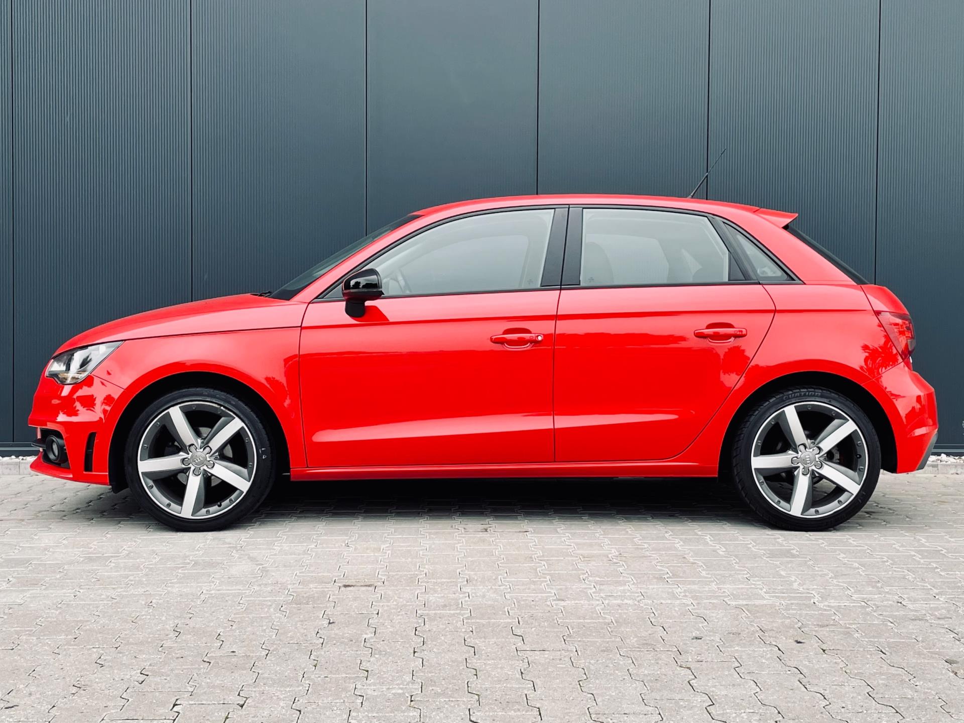 audi-a1-image2.jpg