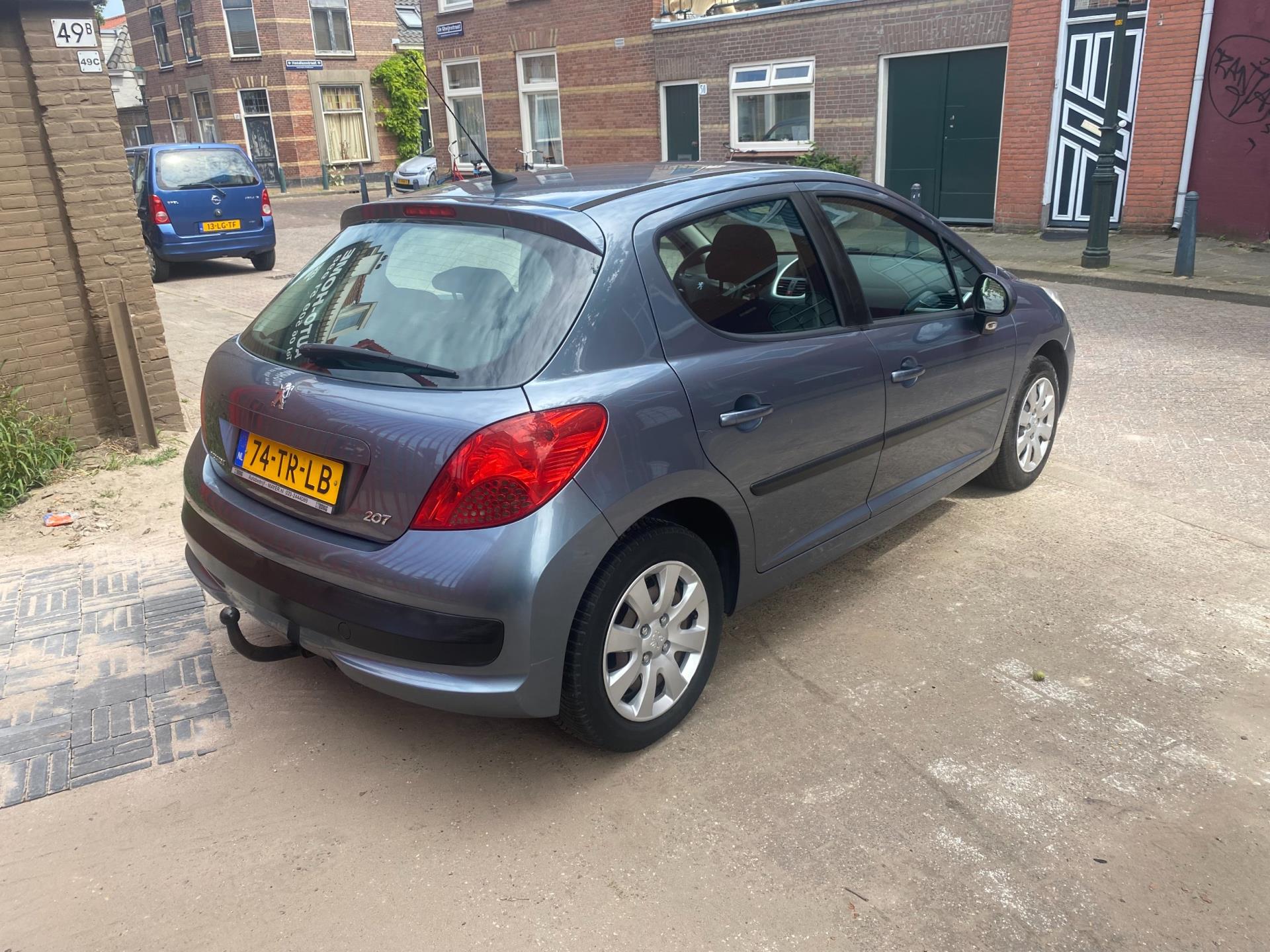 peugeot-207-image5.jpg