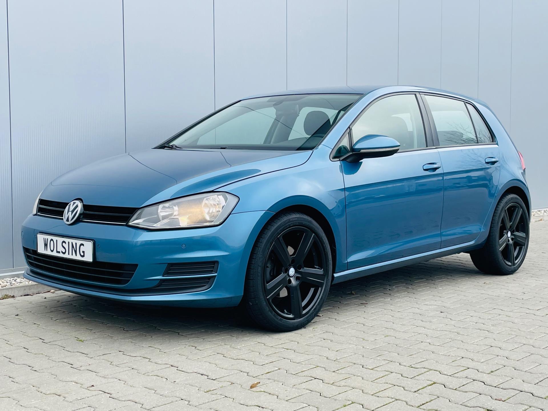 volkswagen-golf-image3.jpg