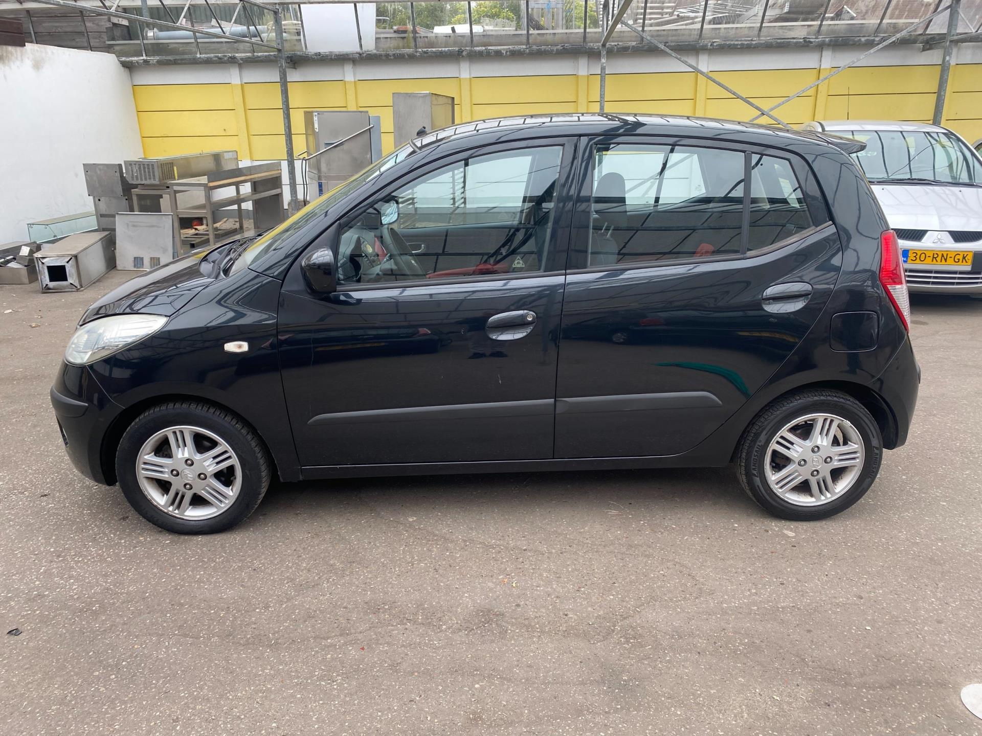 hyundai-i10-image4.jpg