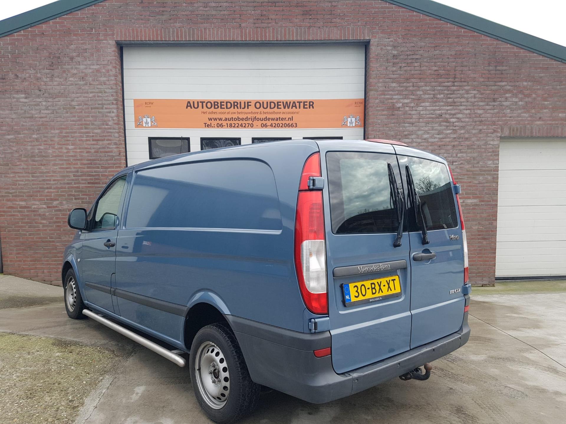 mercedes-benz-vito-image3.jpg