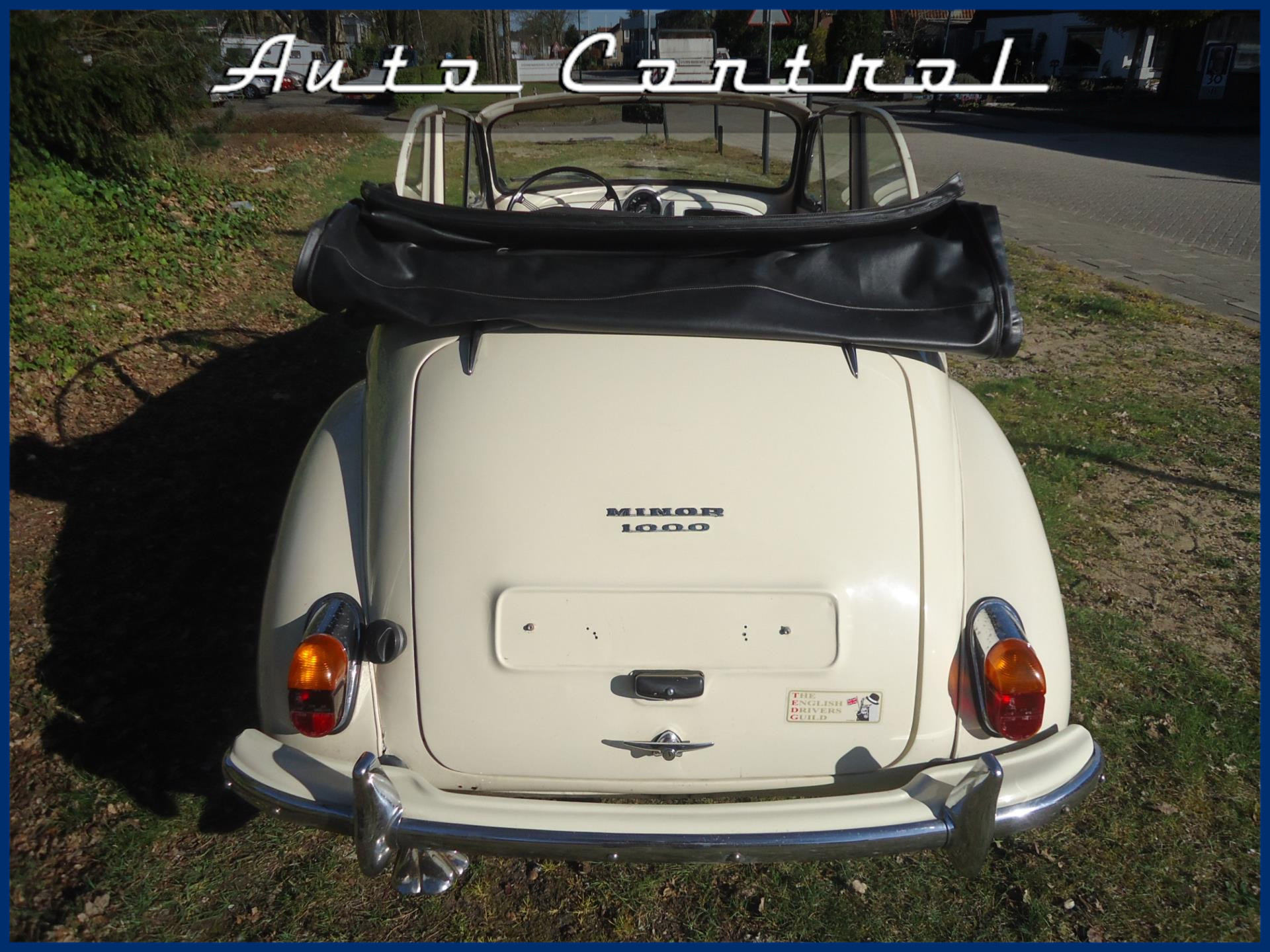 morris-minor-1000-image8.jpg