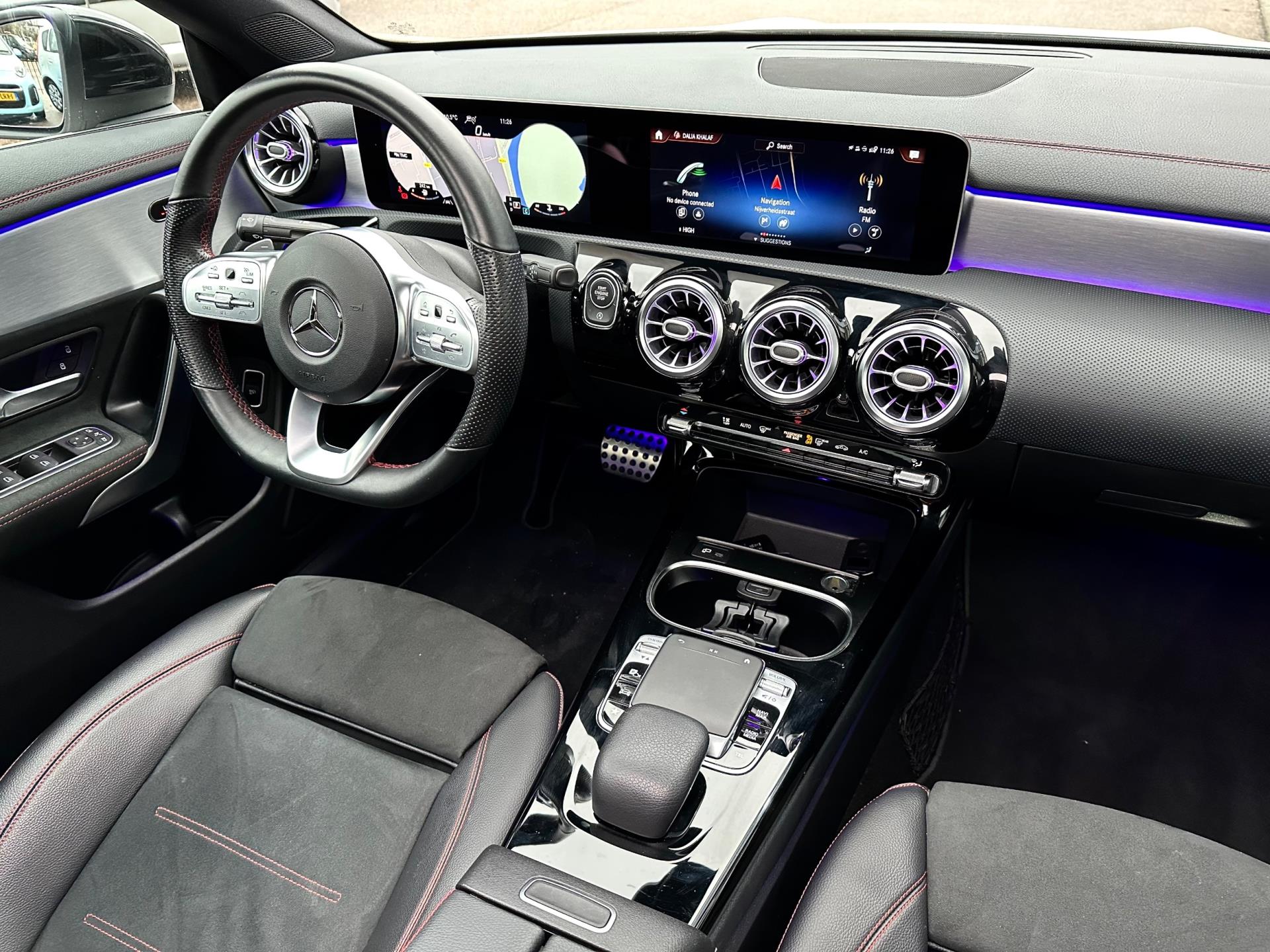 mercedes-benz-cla-klasse-image8.jpg