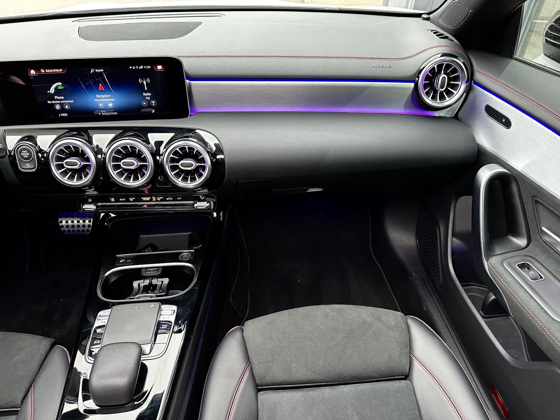 mercedes-benz-cla-klasse-image9.jpg