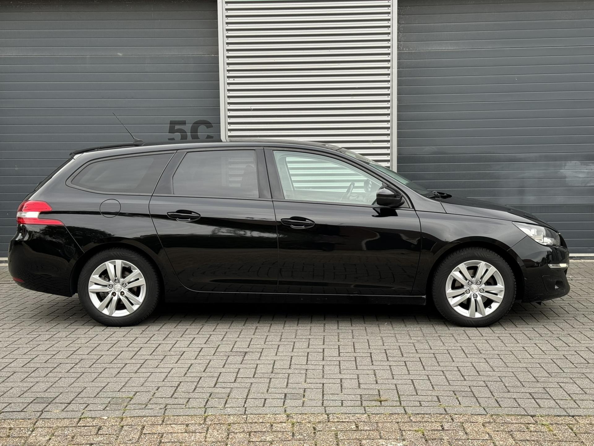 peugeot-308-image5.jpg