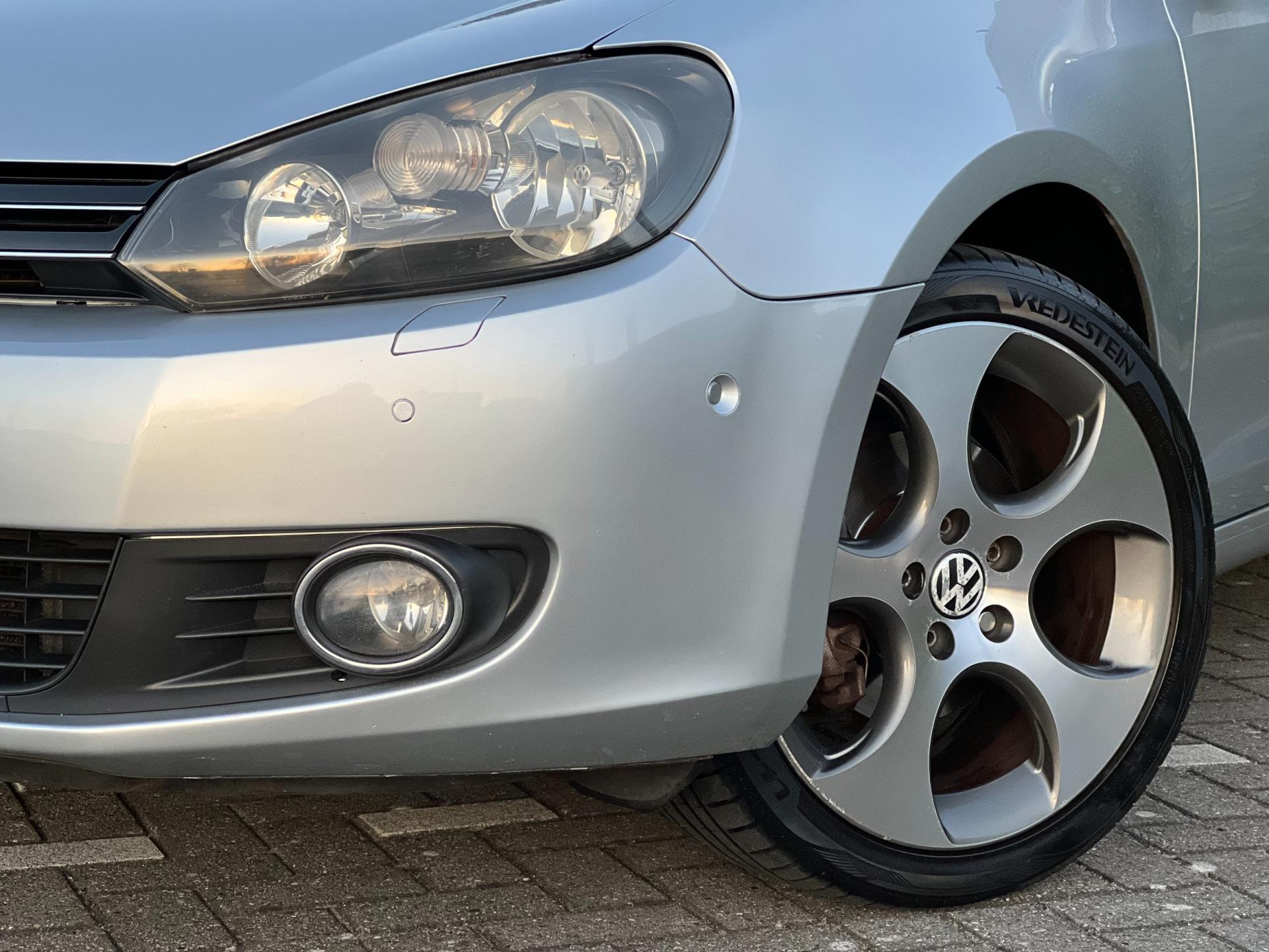 volkswagen-golf-image10.jpg