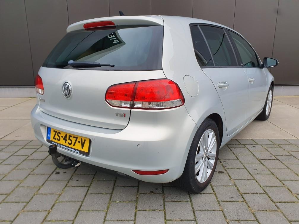 volkswagen-golf-image2.jpg