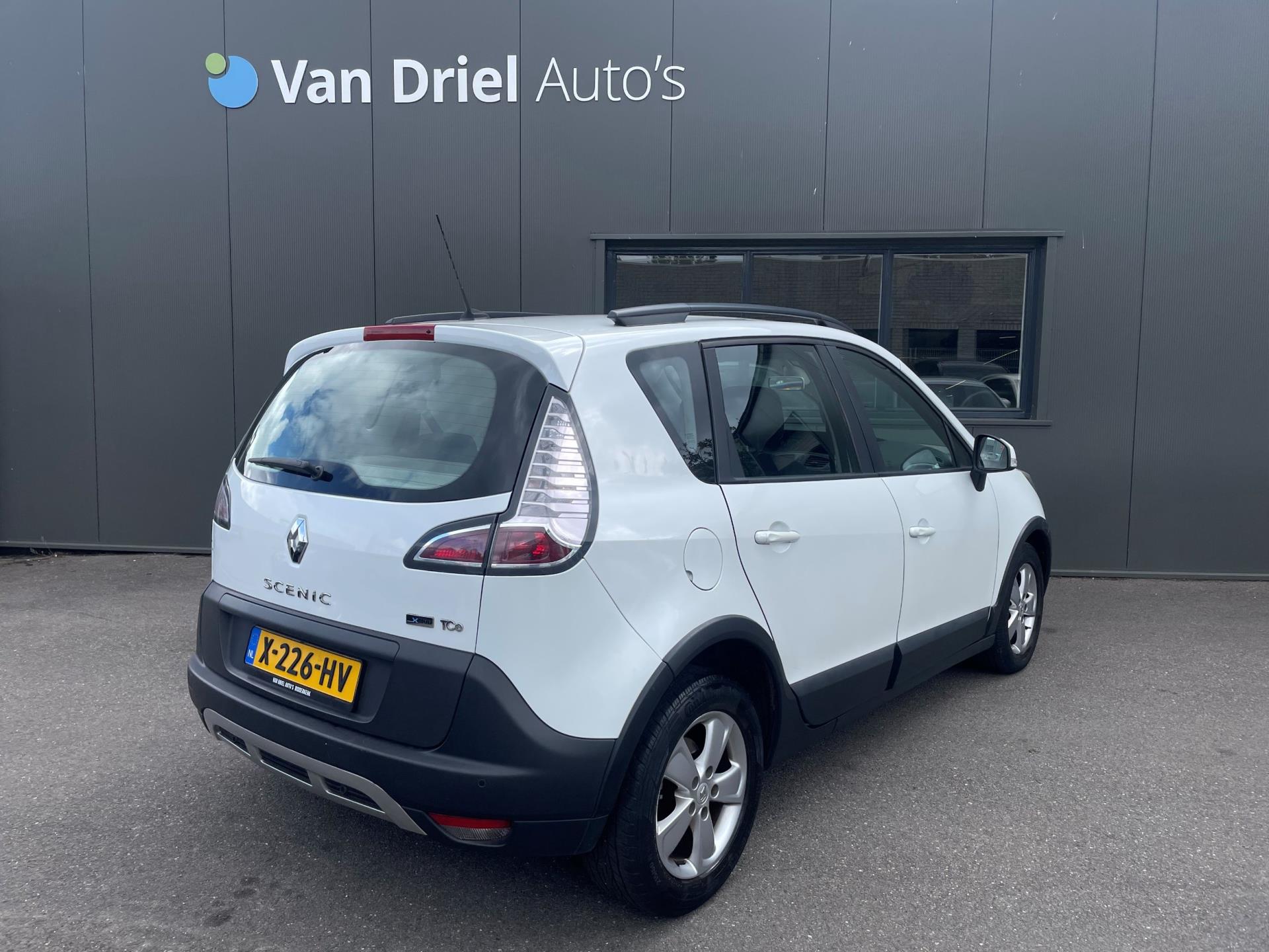 renault-scenic-xmod-image2.jpg