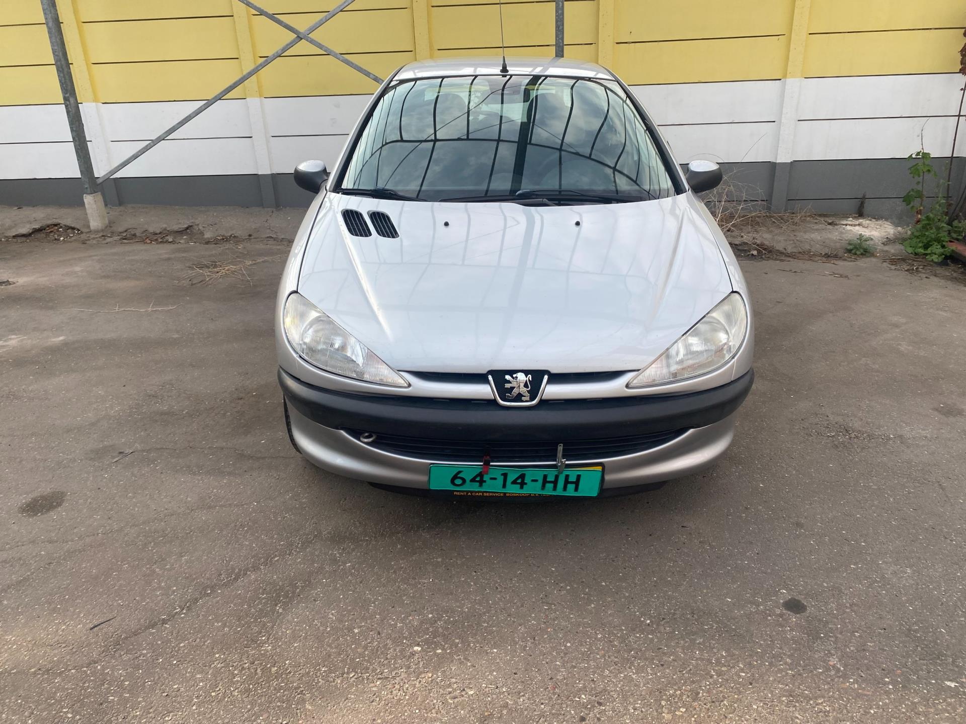 peugeot-206-image2.jpg