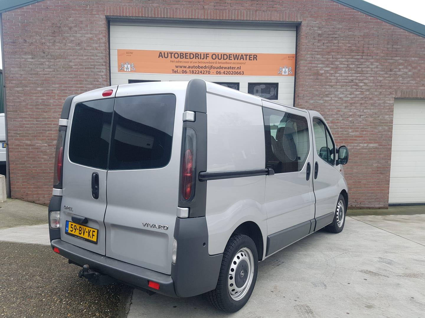 opel-vivaro-image4.jpg