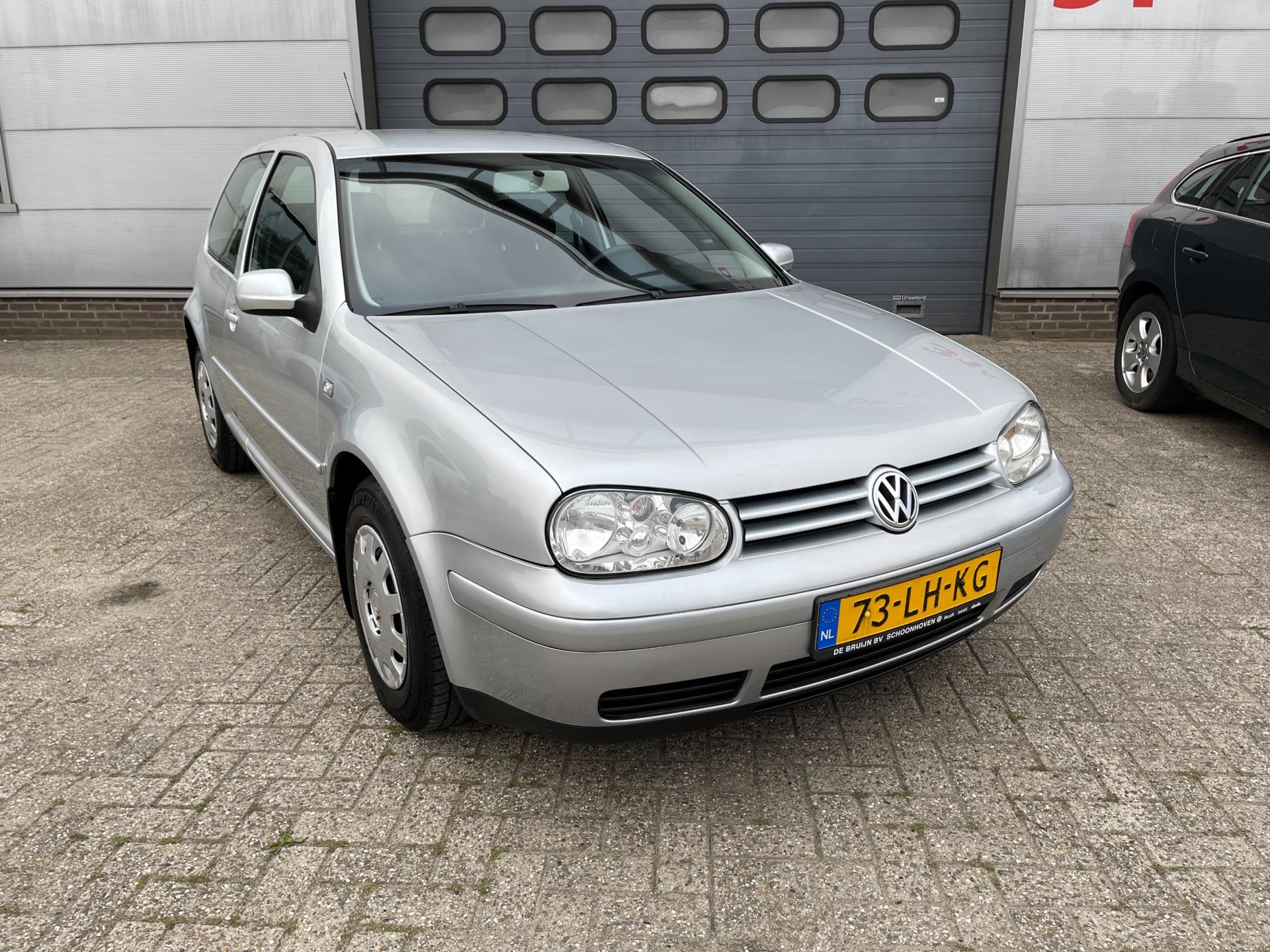 volkswagen-golf-image2.jpg