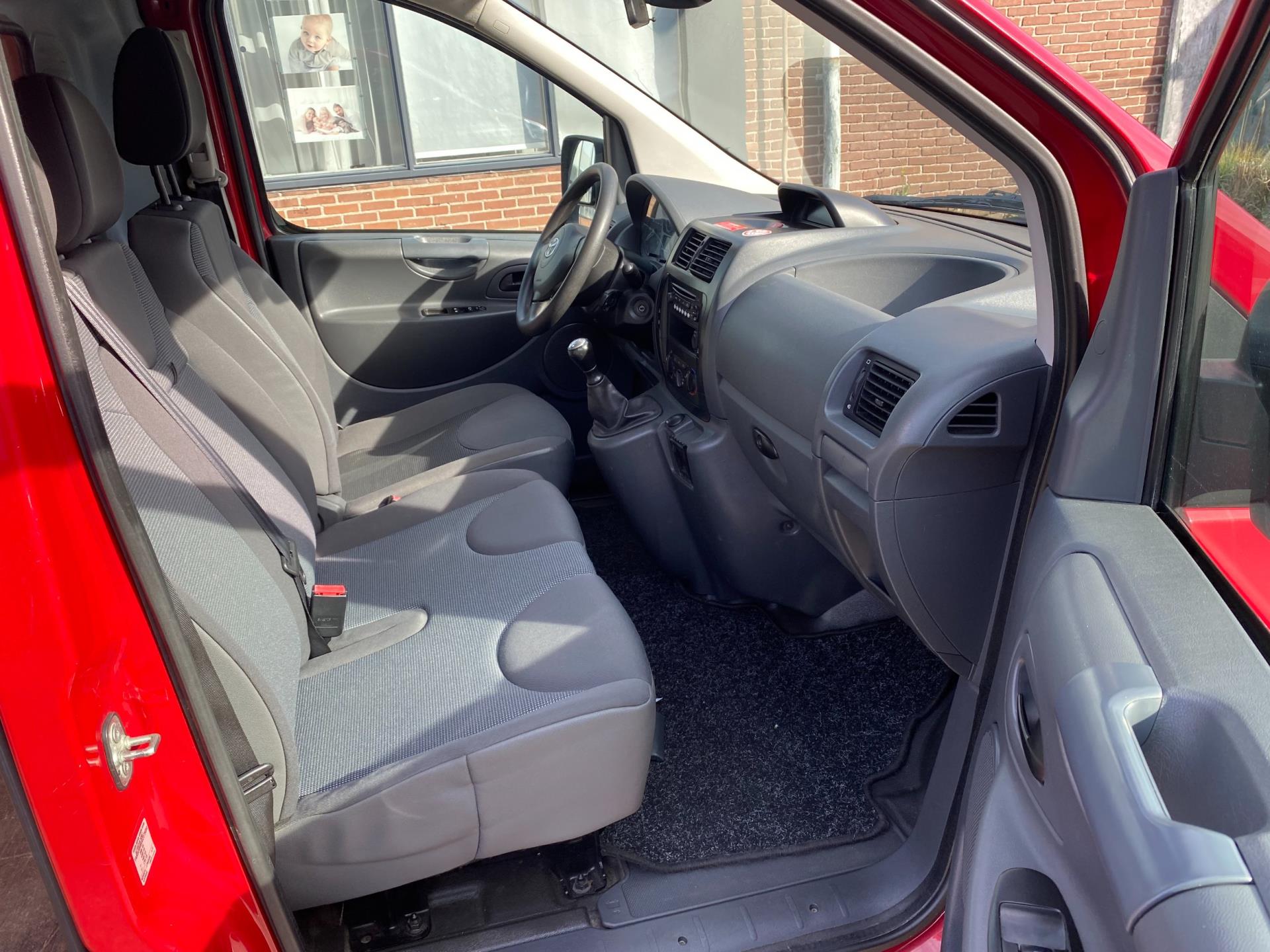toyota-proace-image5.jpg