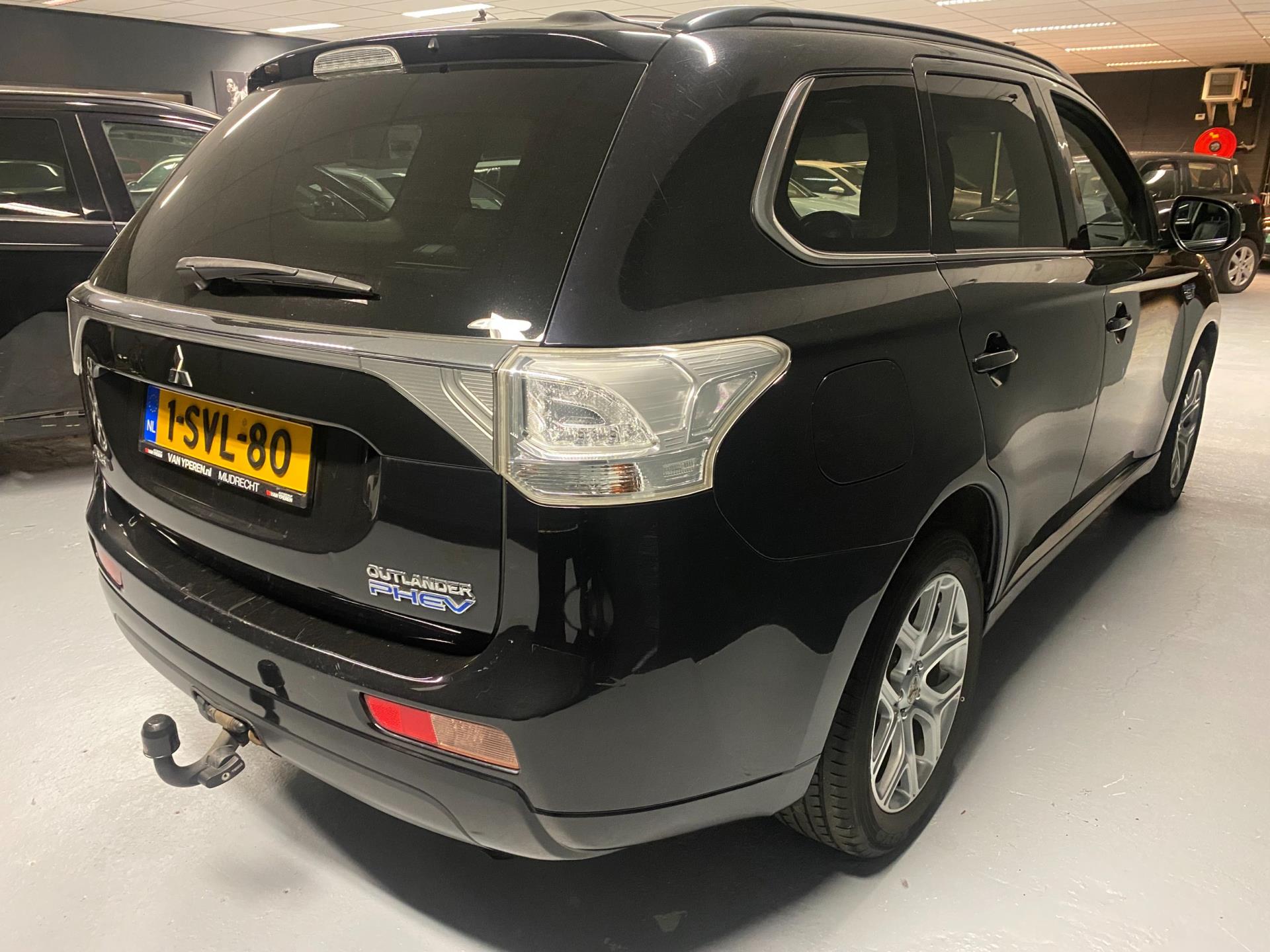 mitsubishi-outlander-image4.jpg