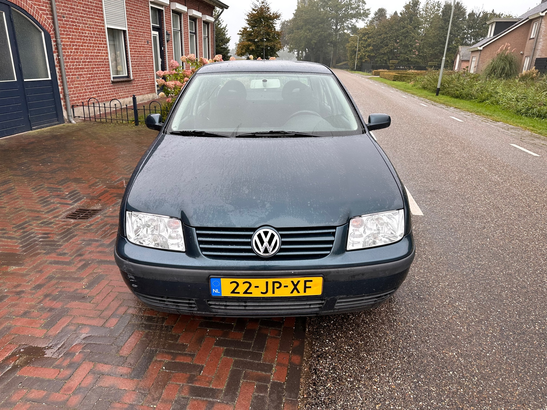 volkswagen-bora-image8.jpg
