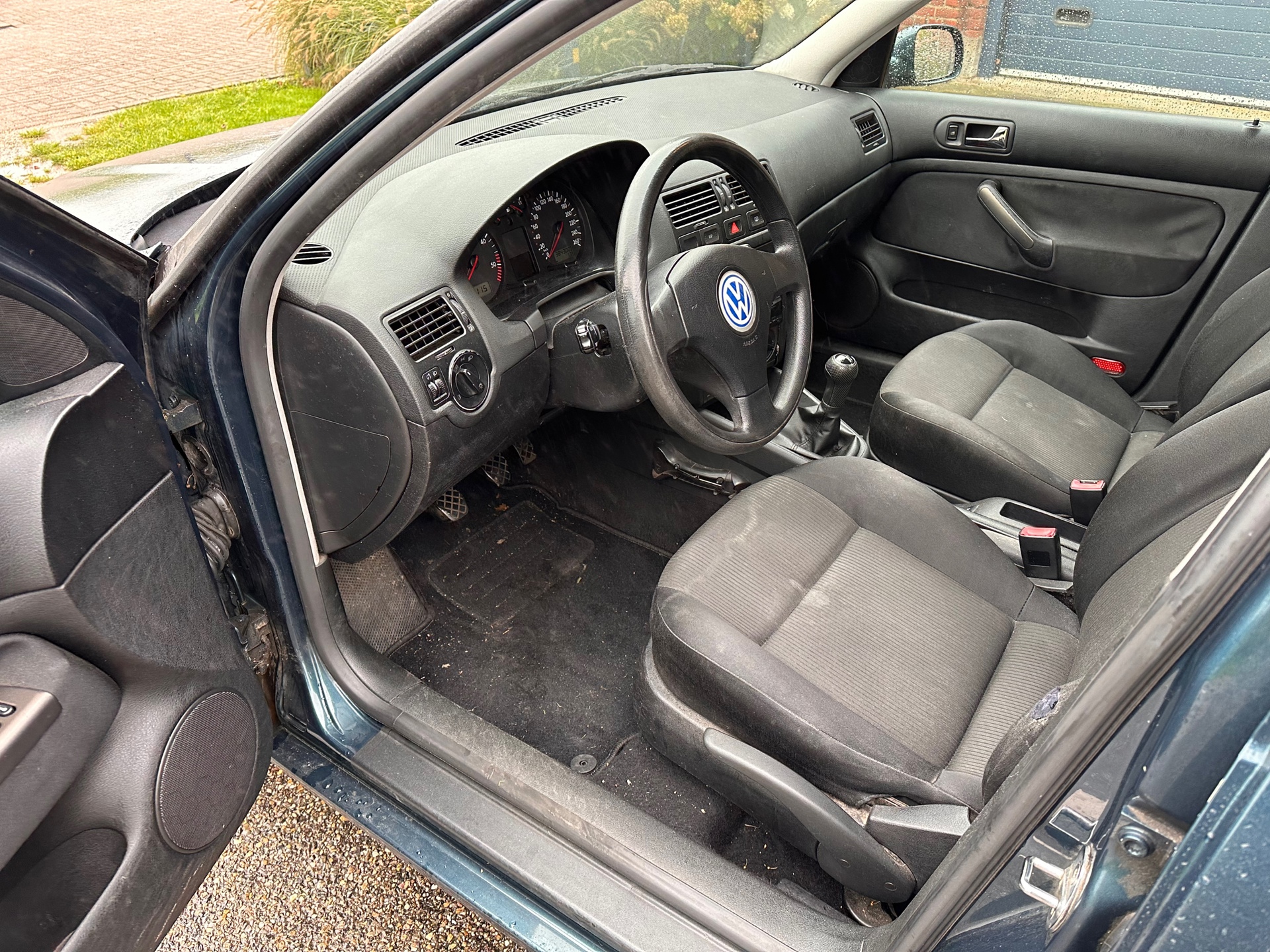 volkswagen-bora-image9.jpg