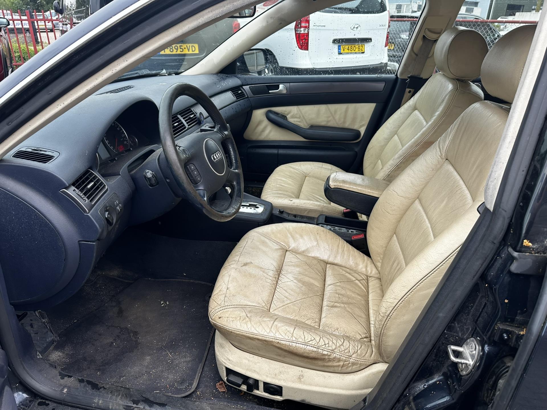 audi-a6-image5.jpg