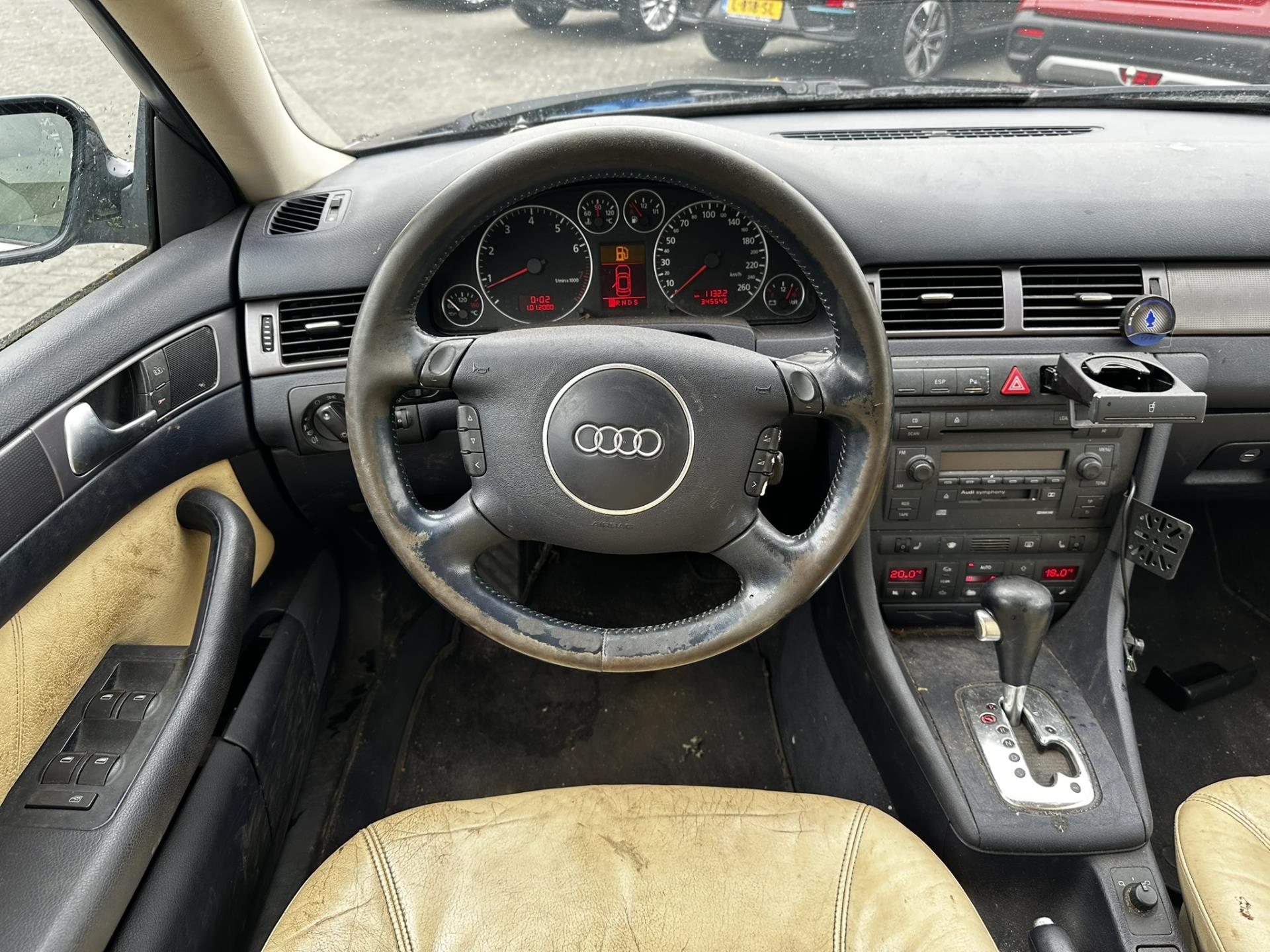 audi-a6-image7.jpg