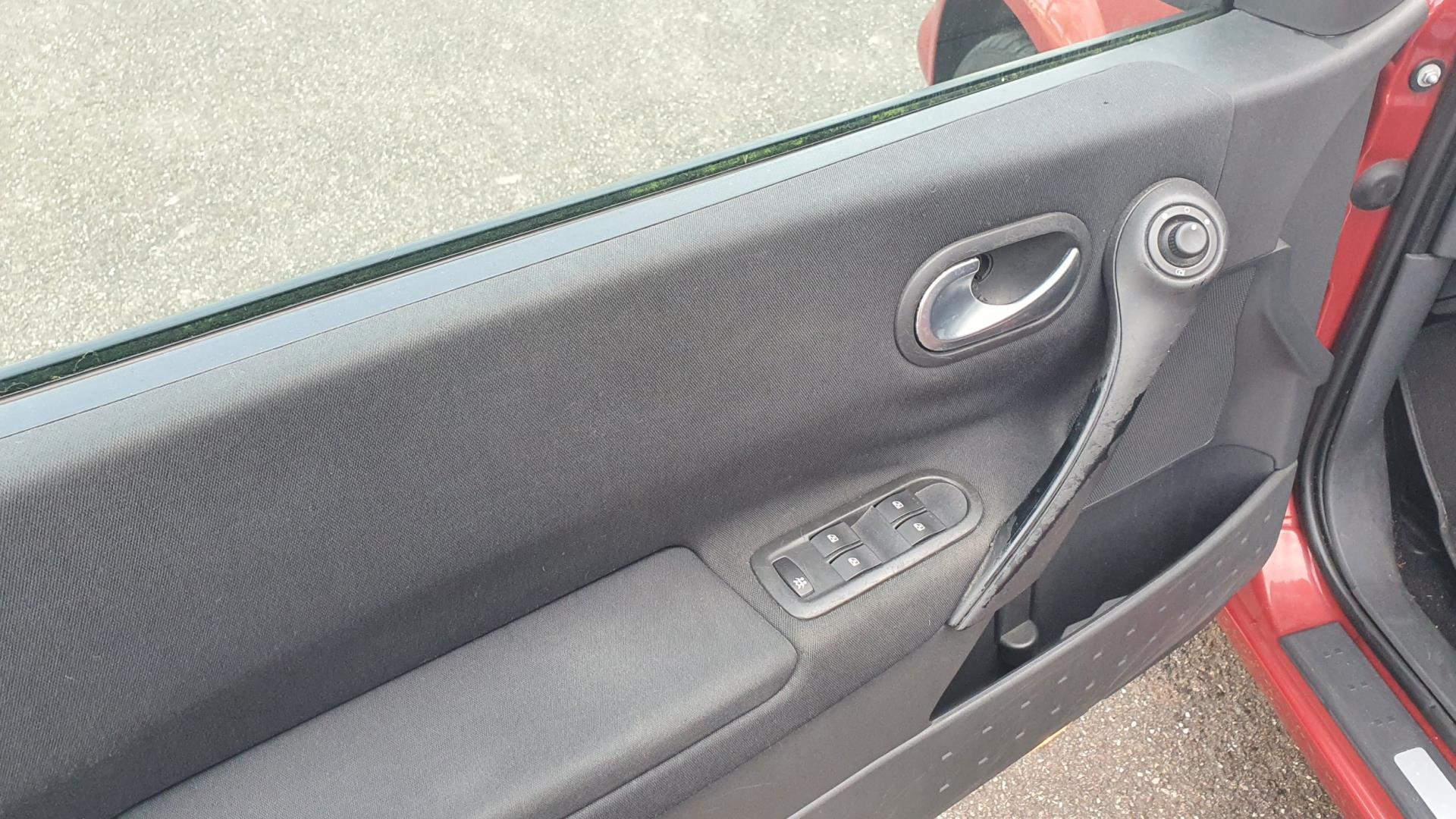 renault-megane-image7.jpg
