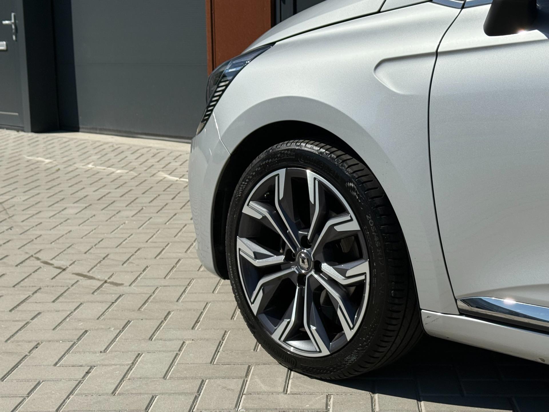 renault-clio-image9.jpg