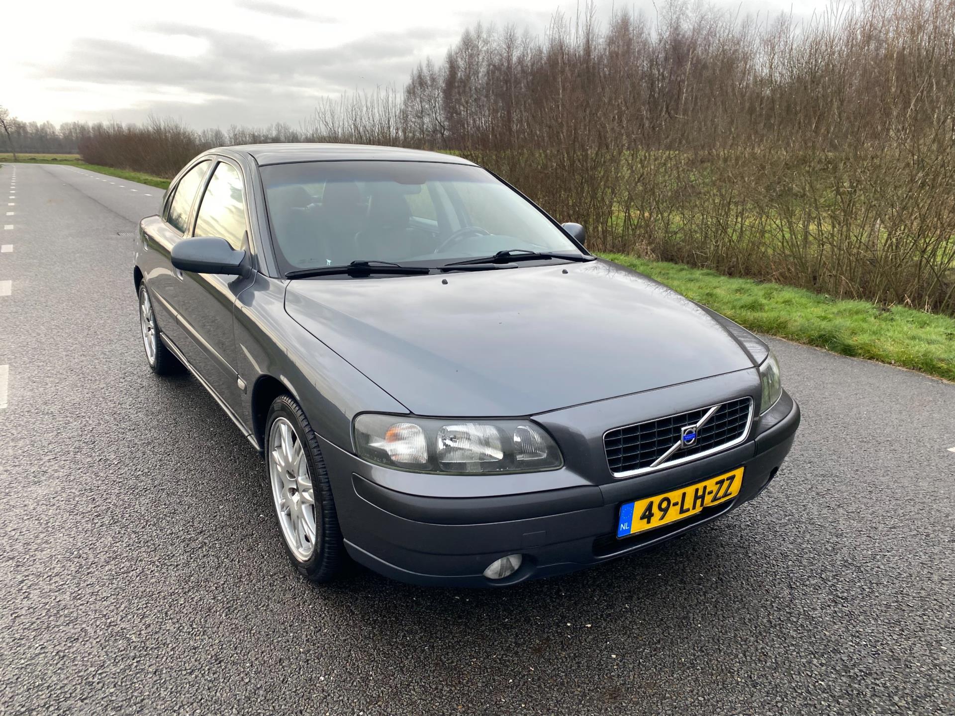 volvo-s60-image10.jpg
