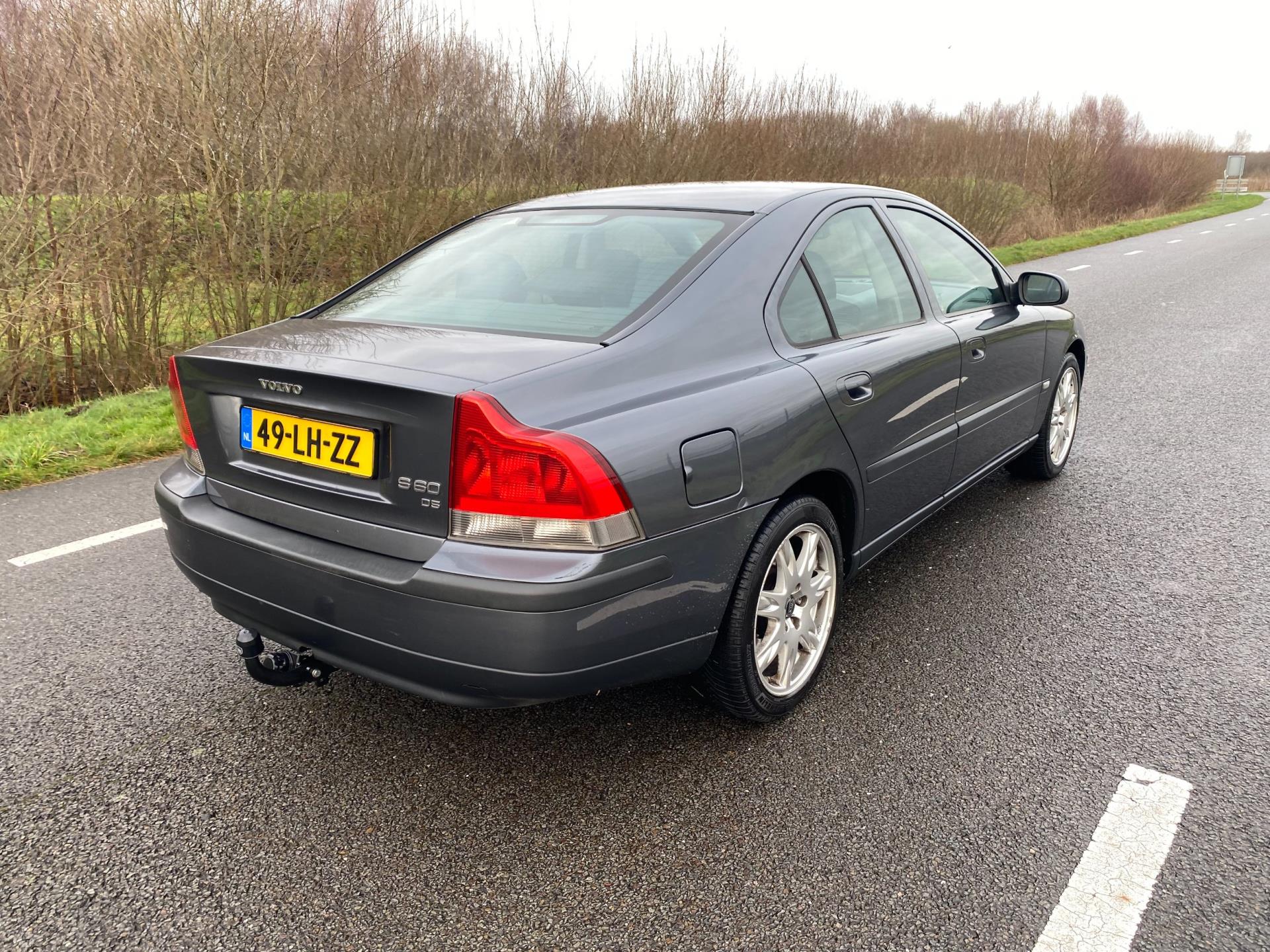 volvo-s60-image5.jpg