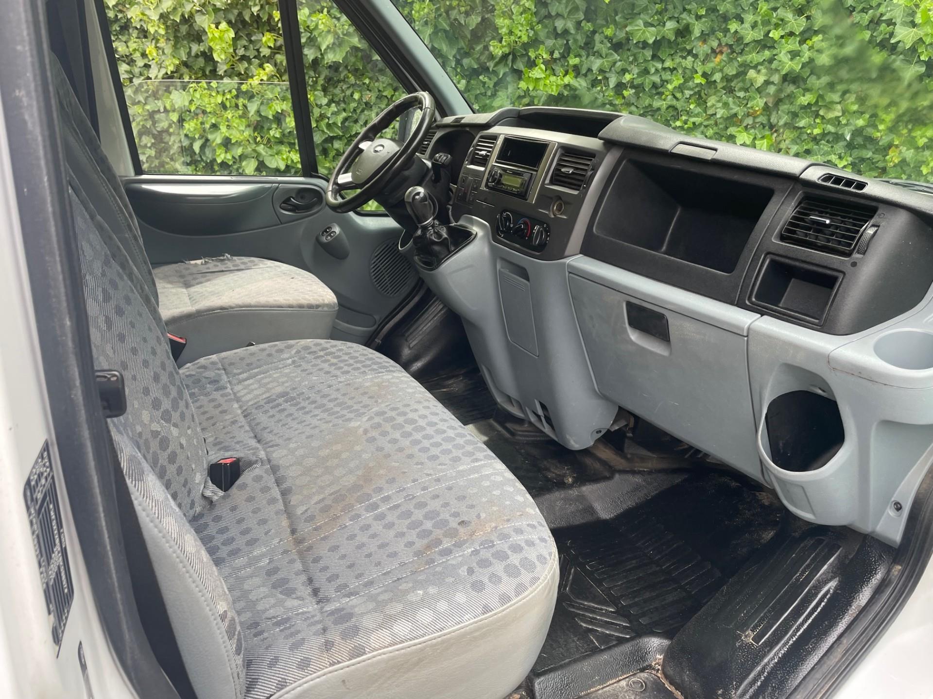 ford-transit-image9.jpg