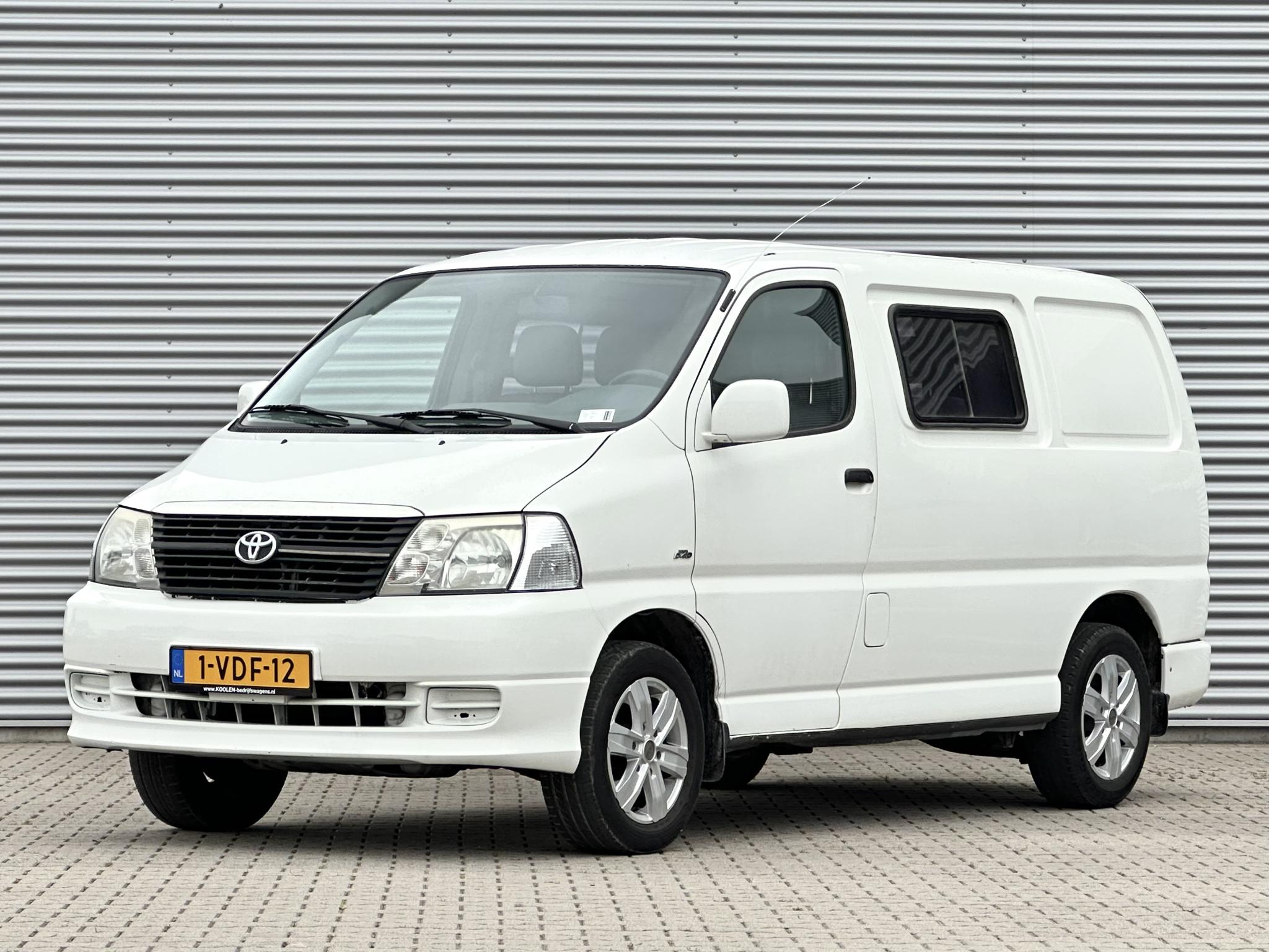 925148898/toyota-hiace-image1.jpg