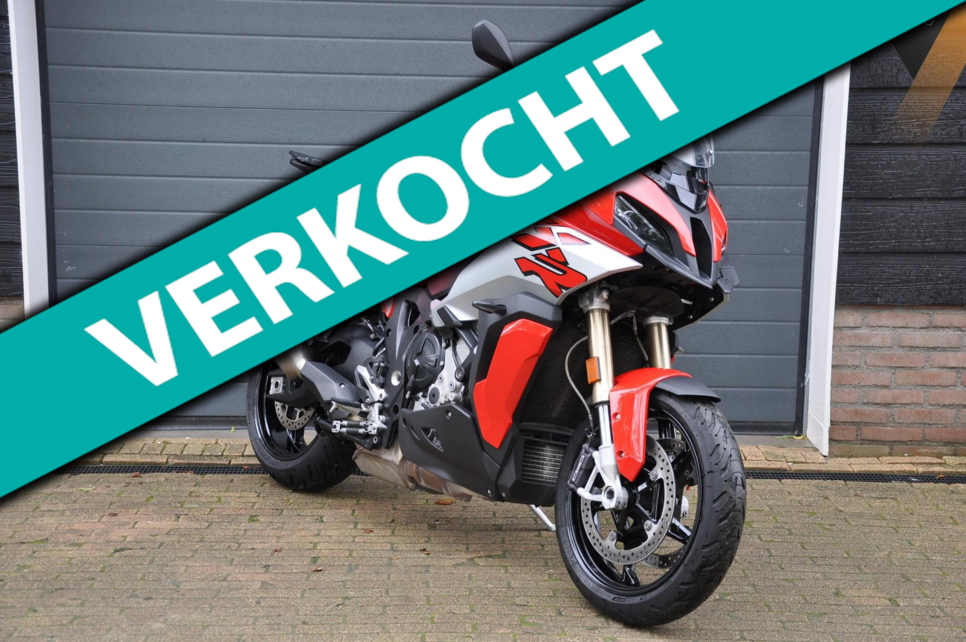 927851418/bmw--image1.jpg