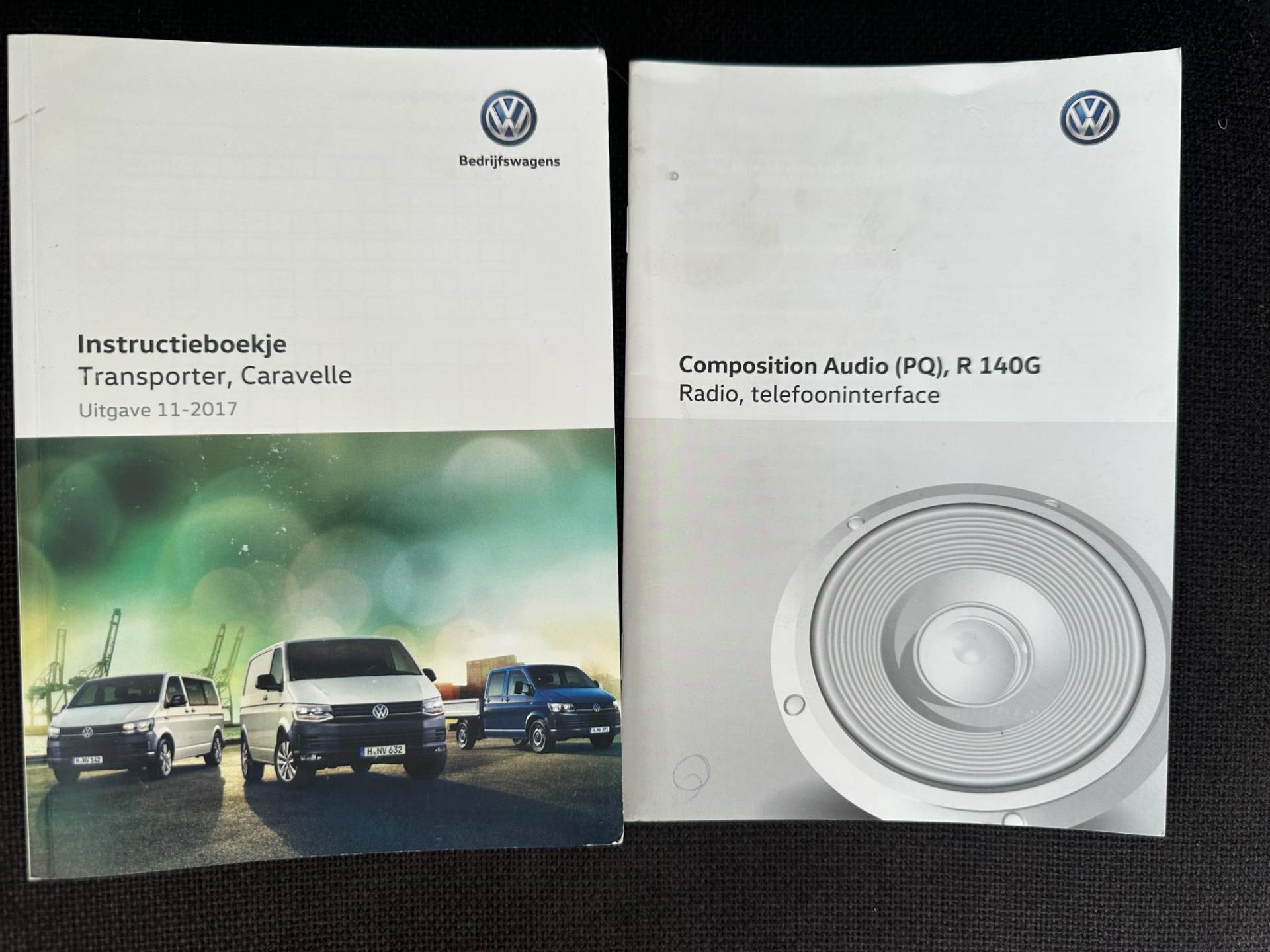 volkswagen-transporter-kombi-image10.jpg