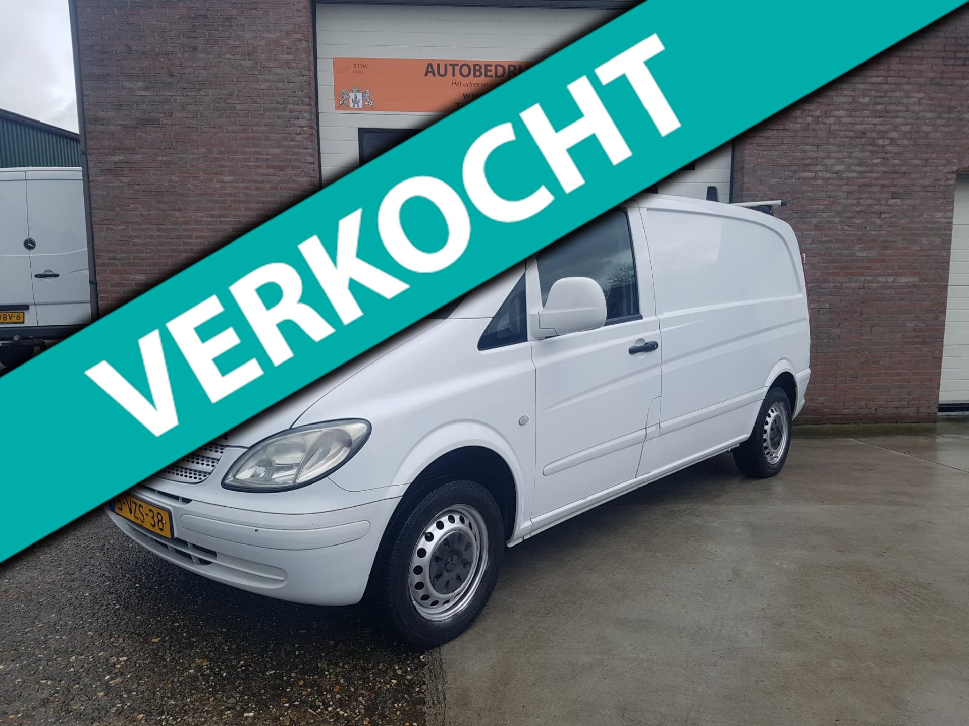 934335419/mercedes-benz-vito-image1.jpg