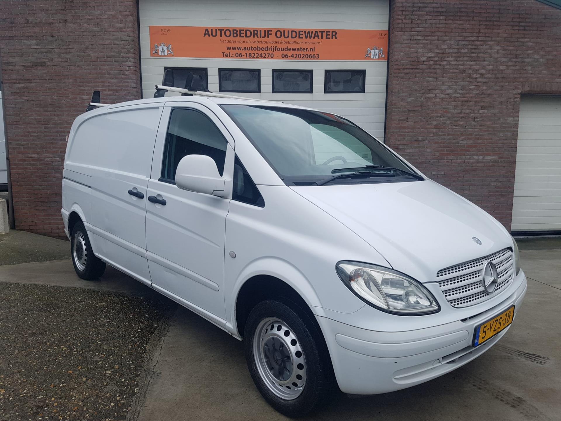 mercedes-benz-vito-image2.jpg