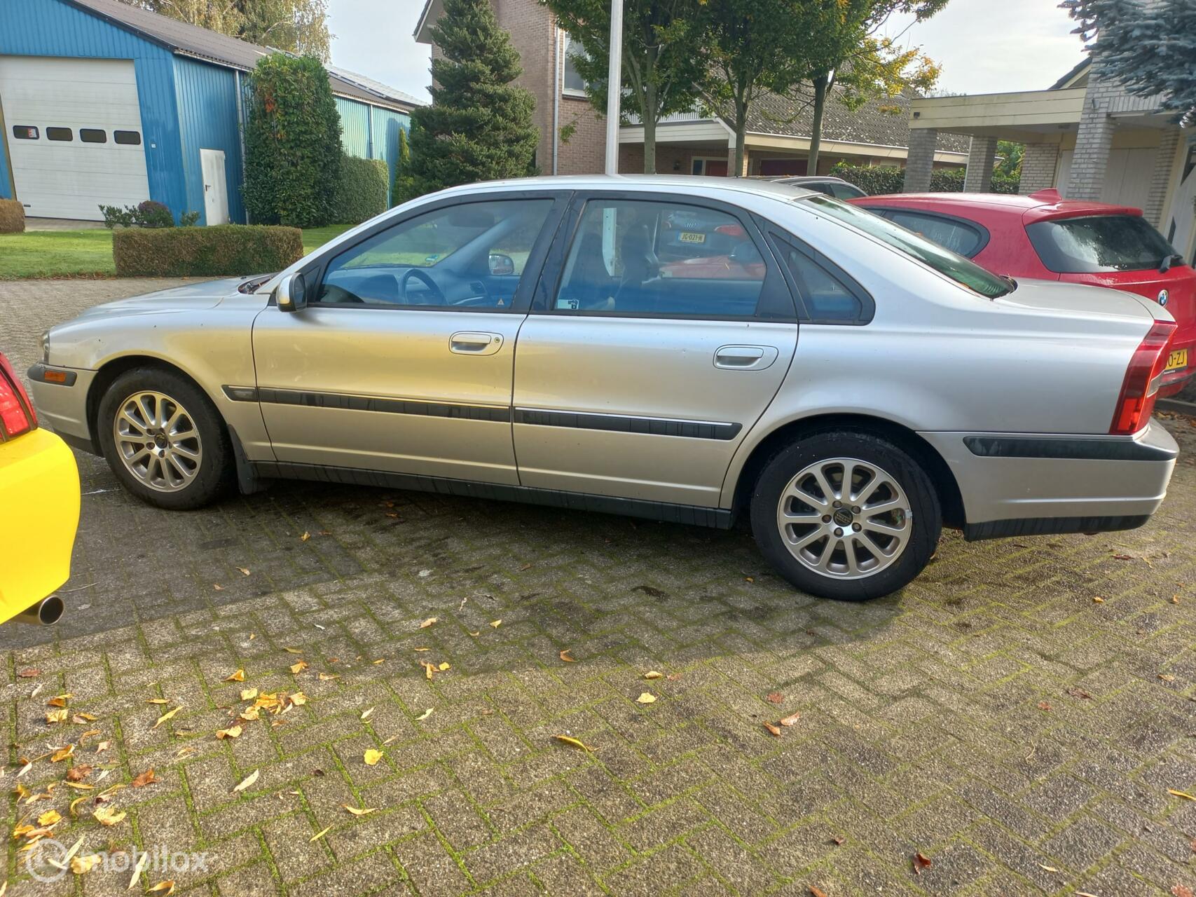 volvo-s80-image7.jpg