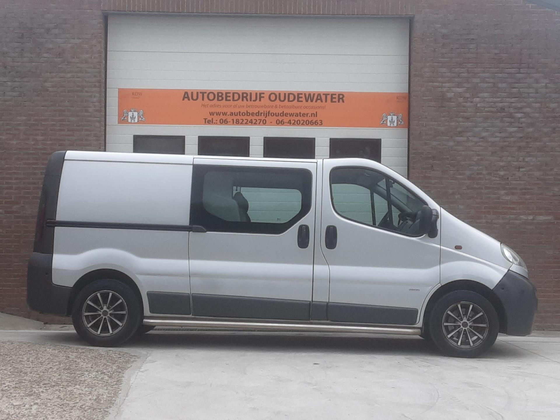 opel-vivaro-image8.jpg