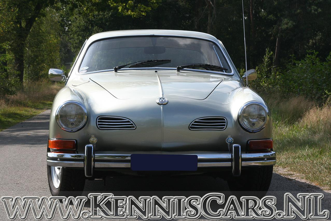 volkswagen-1973-karmann-ghia-image10.jpg