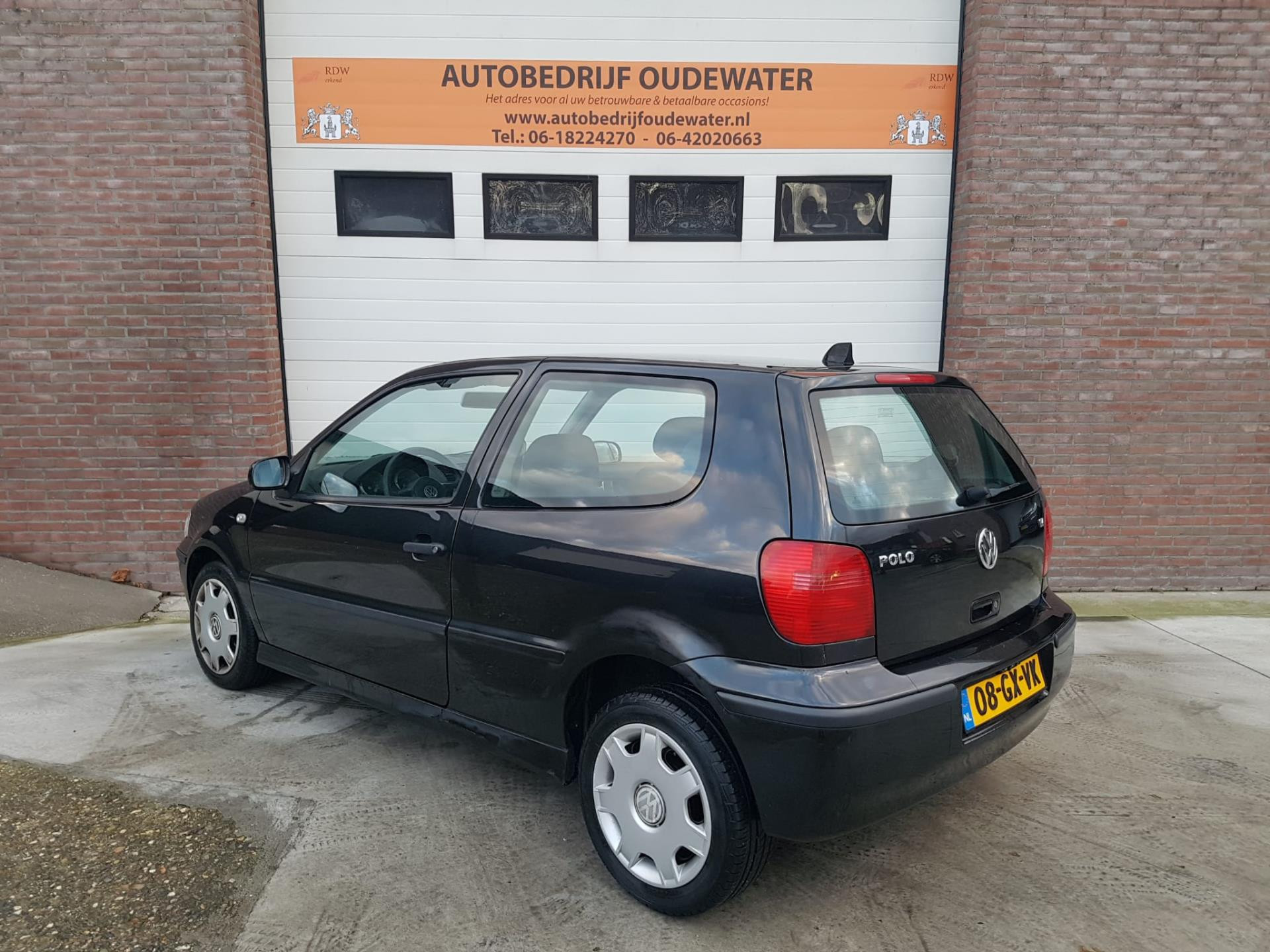 volkswagen-polo-image3.jpg