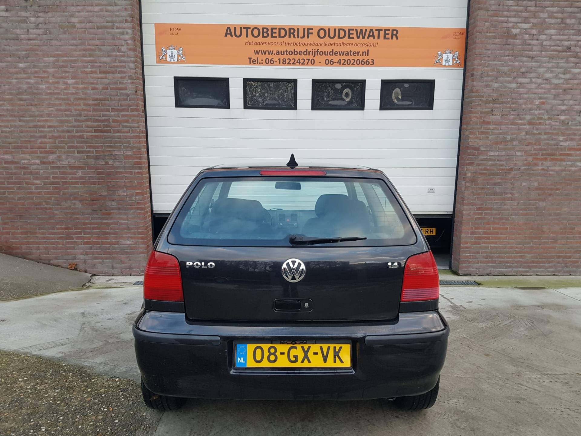 volkswagen-polo-image6.jpg