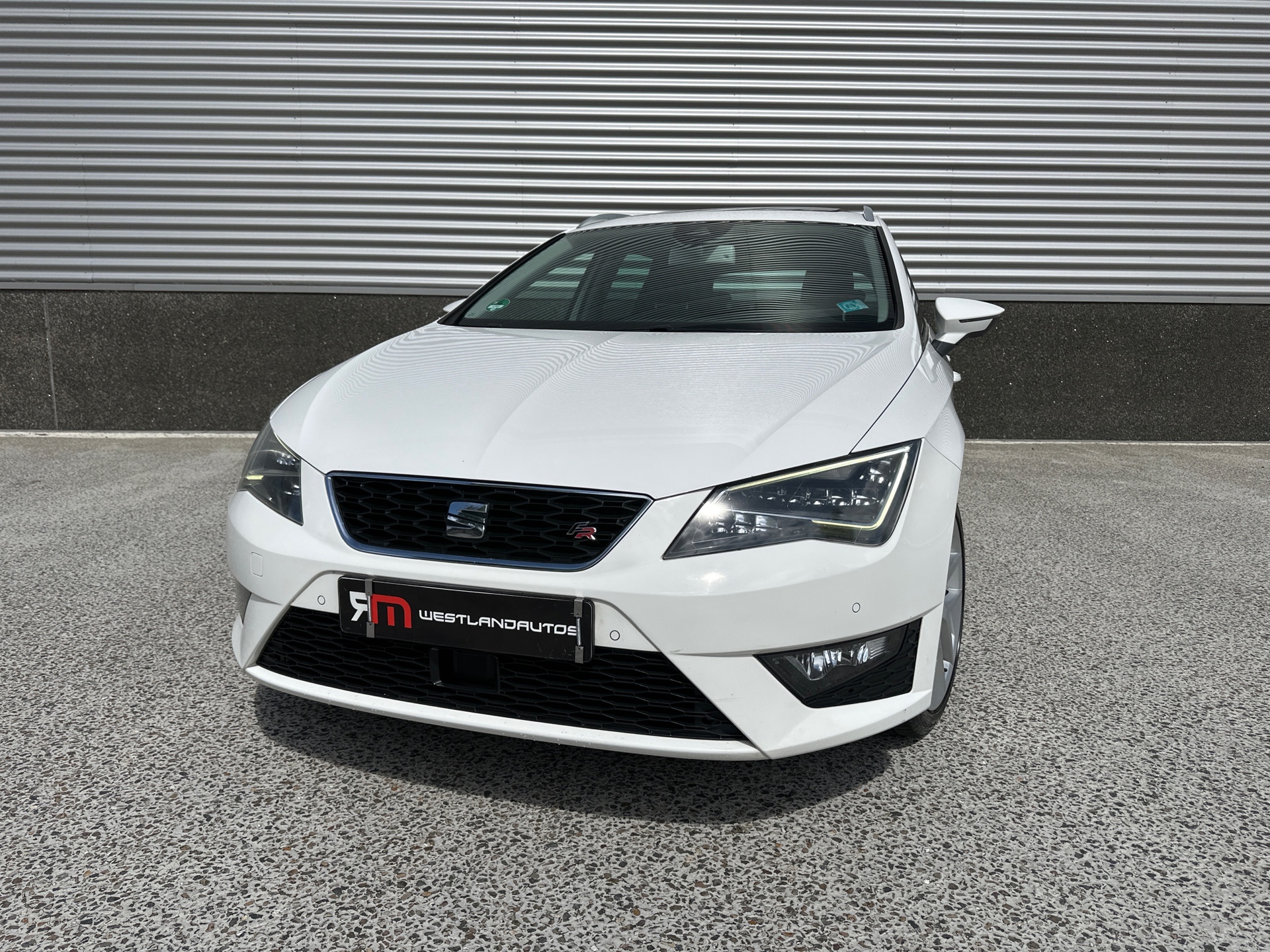 seat-león-st-image4.jpg