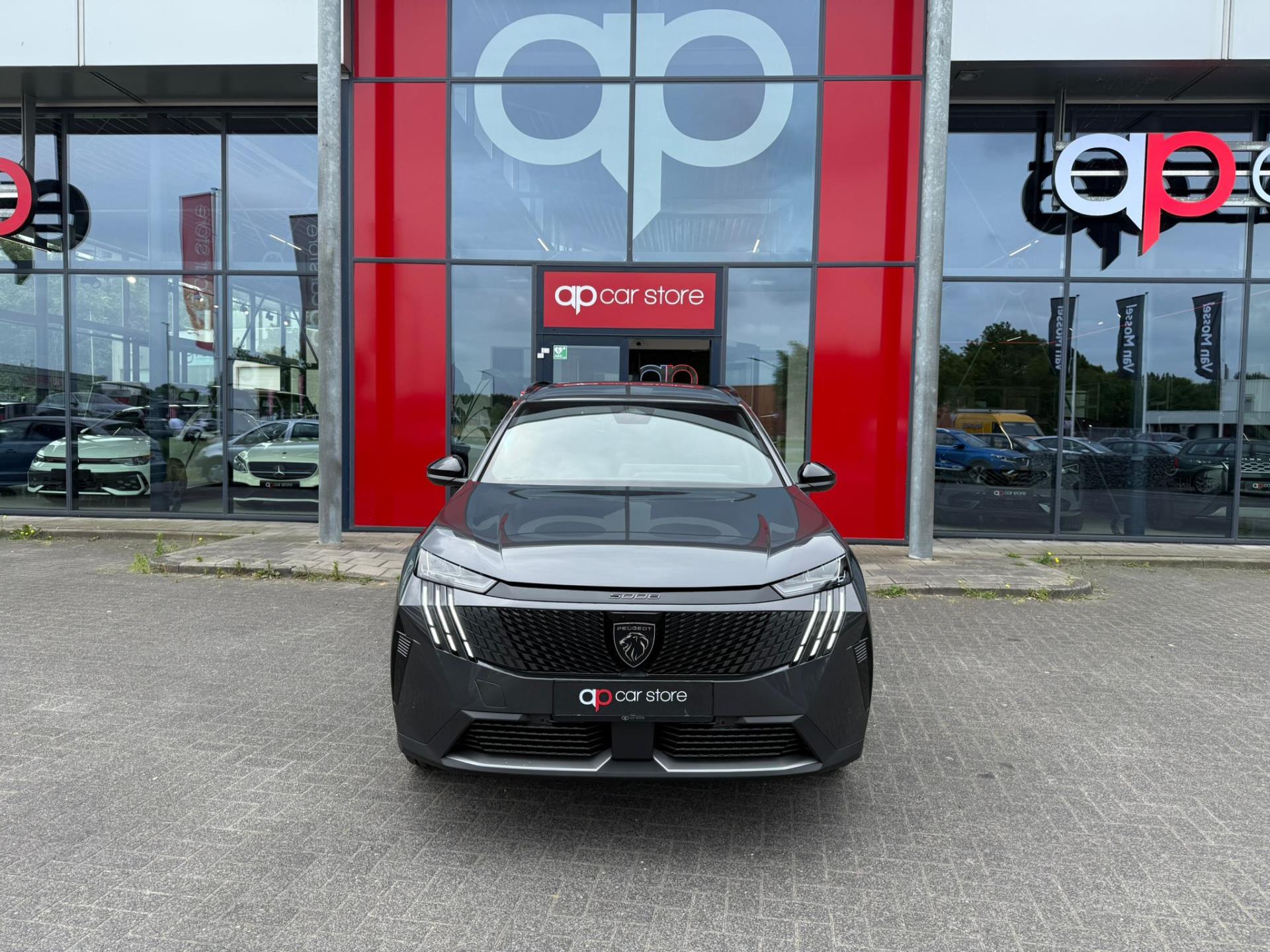 peugeot-5008-image2.jpg