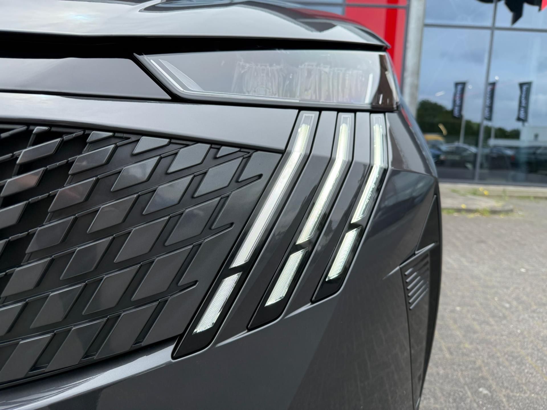 peugeot-5008-image8.jpg