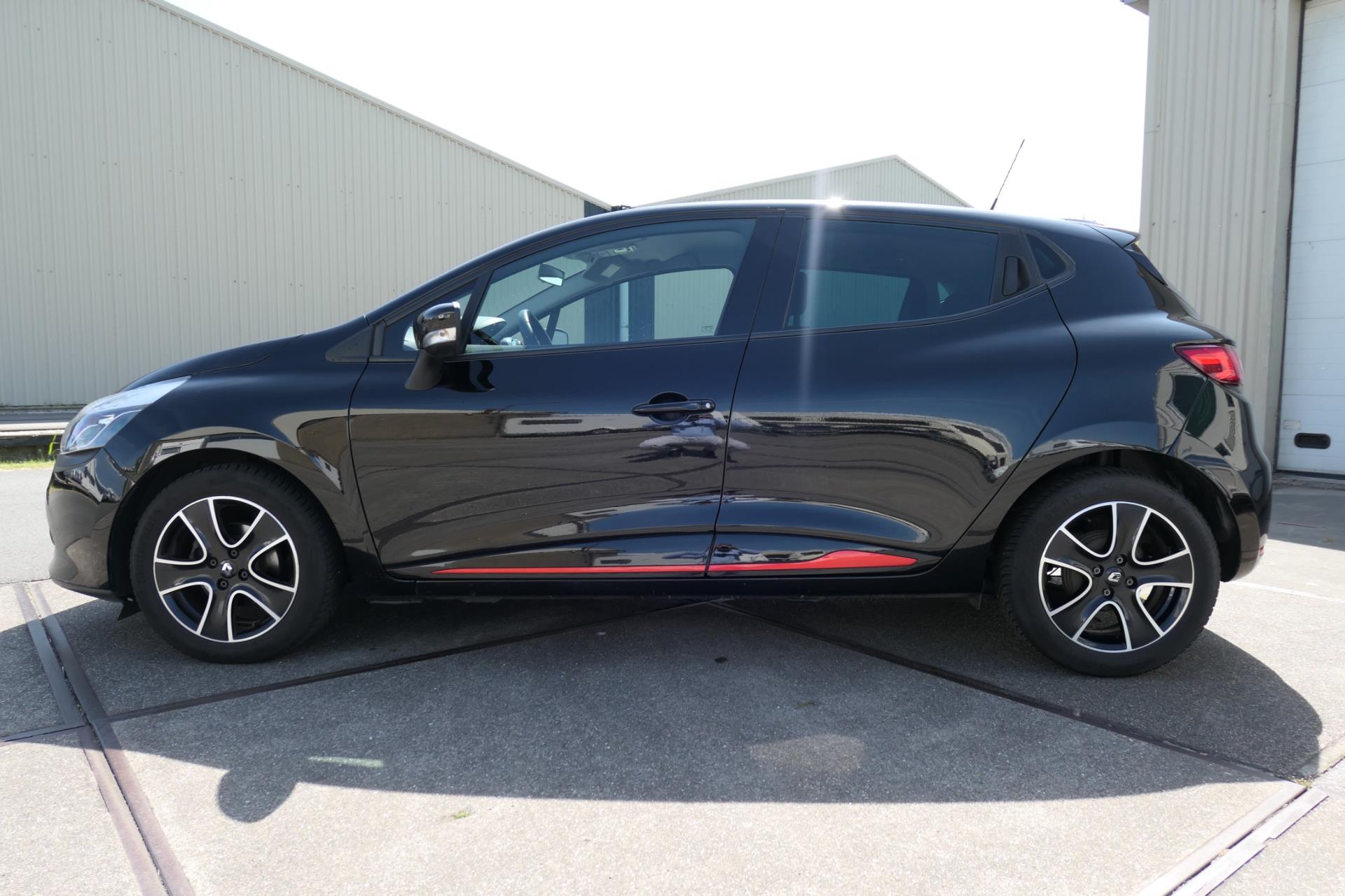 renault-clio-image5.jpg
