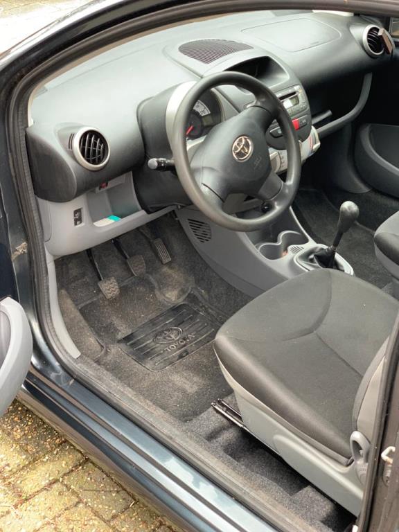 toyota-aygo-image5.jpg