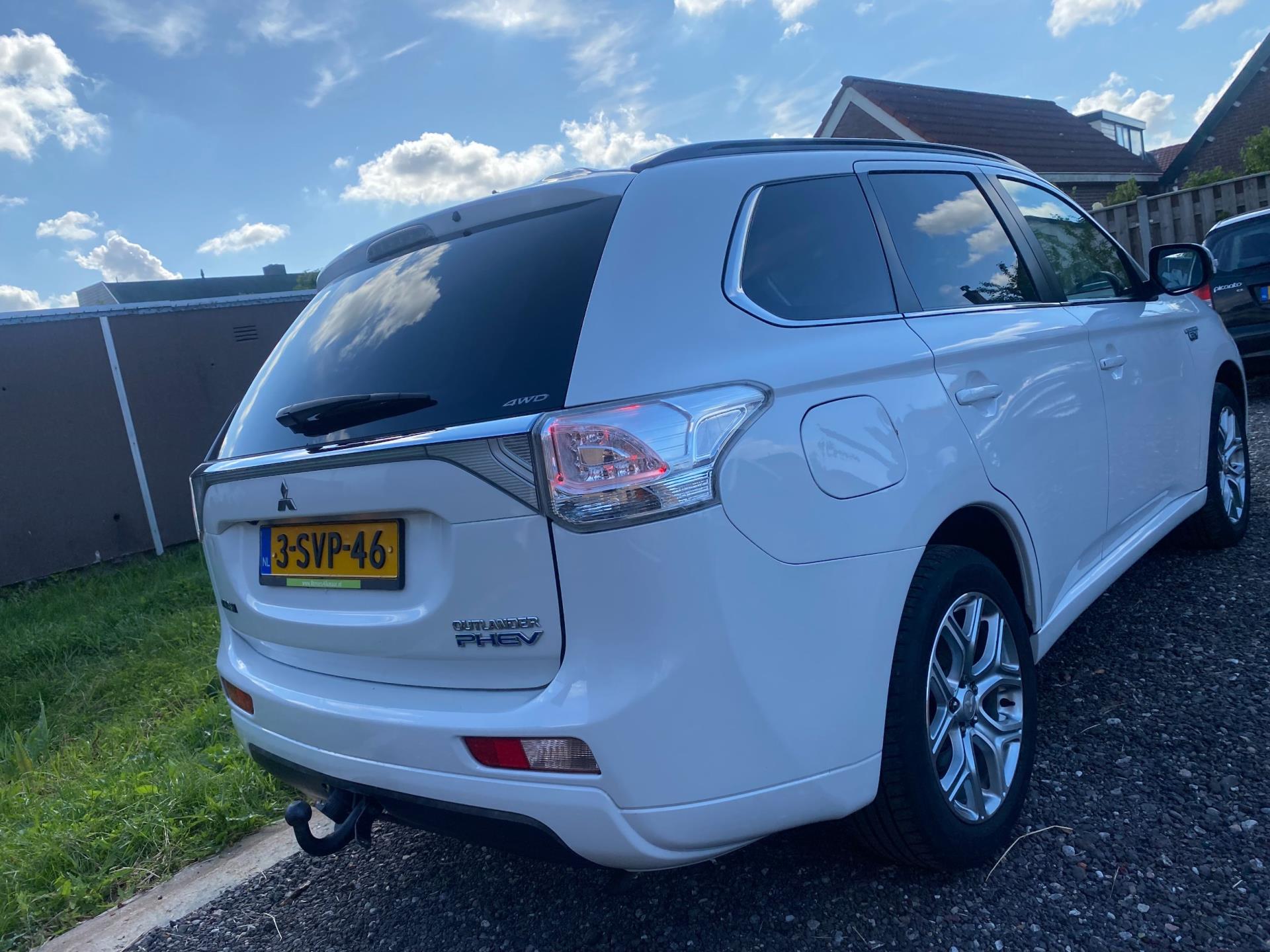 mitsubishi-outlander-image5.jpg
