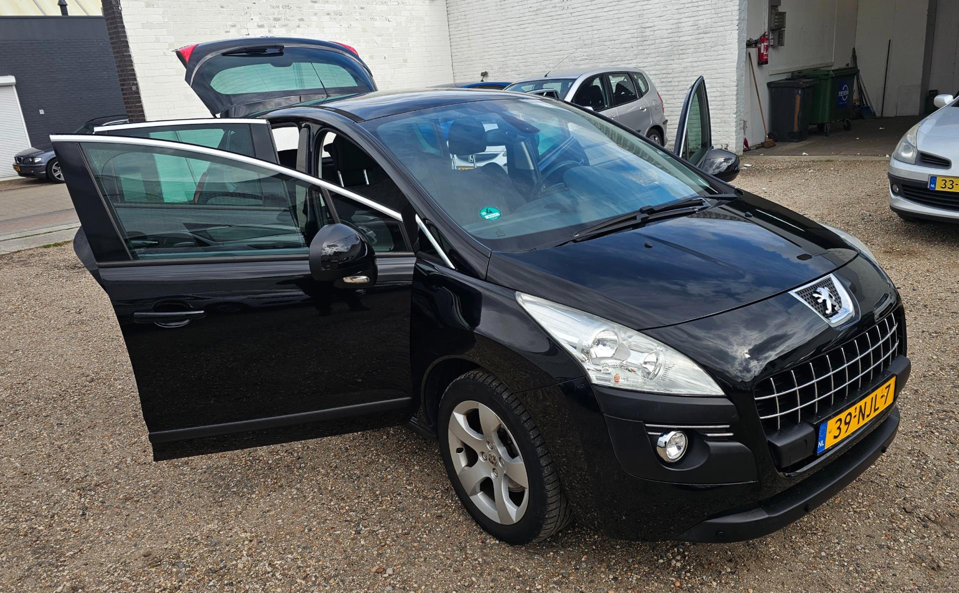 peugeot-3008-image2.jpg