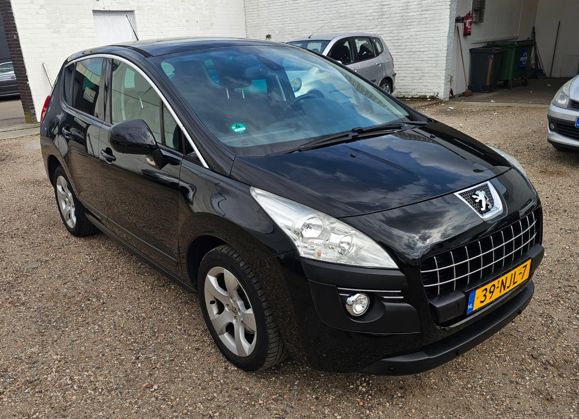 peugeot-3008-image4.jpg