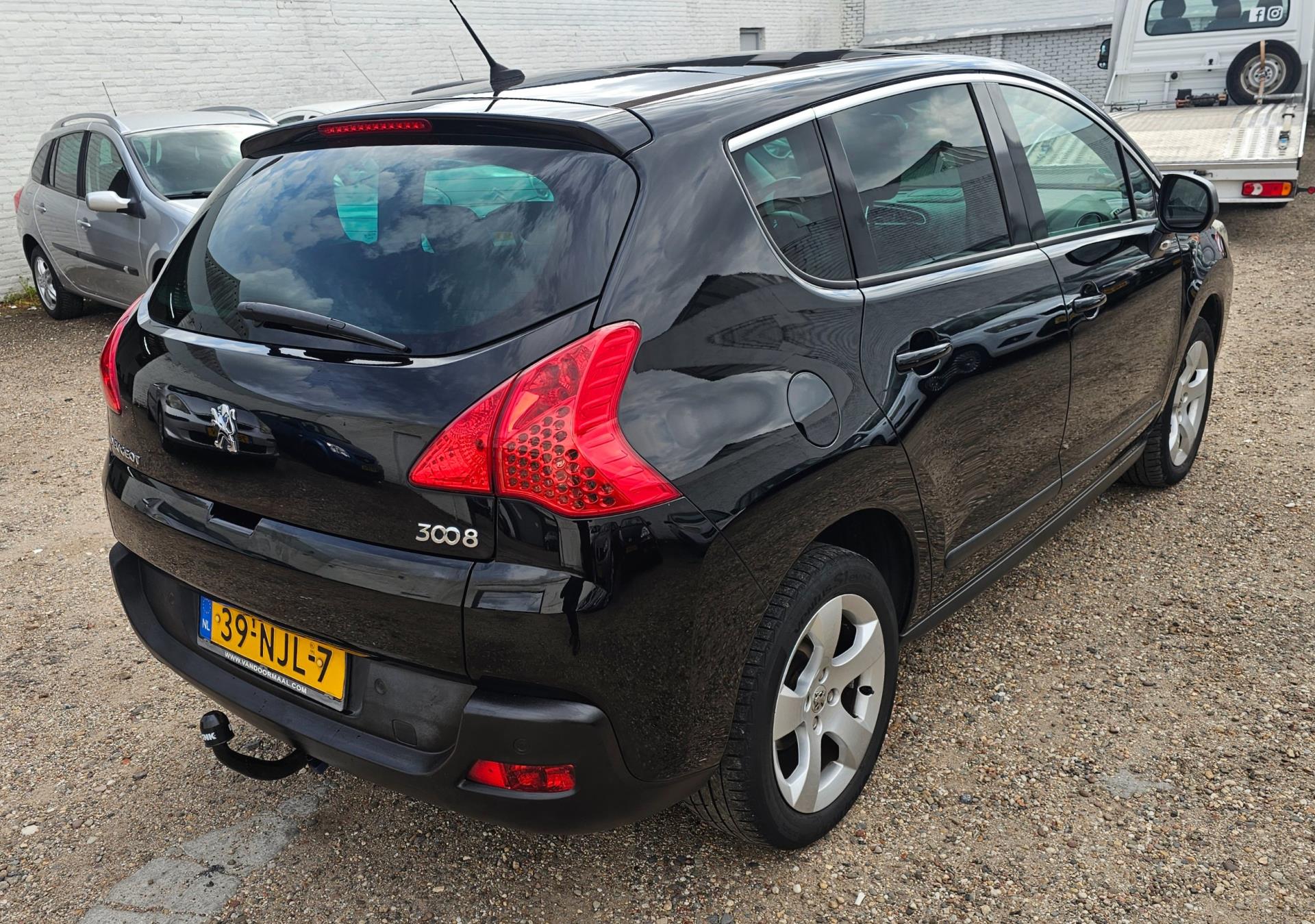 peugeot-3008-image9.jpg