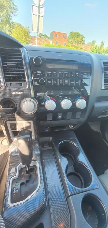 toyota-tundra-image10.jpg